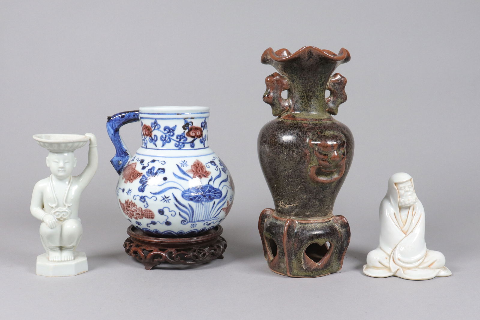 Lots Chinese ceramics: Lots Chinese fine ceramics, largest H: 9.5" x W: 4."
