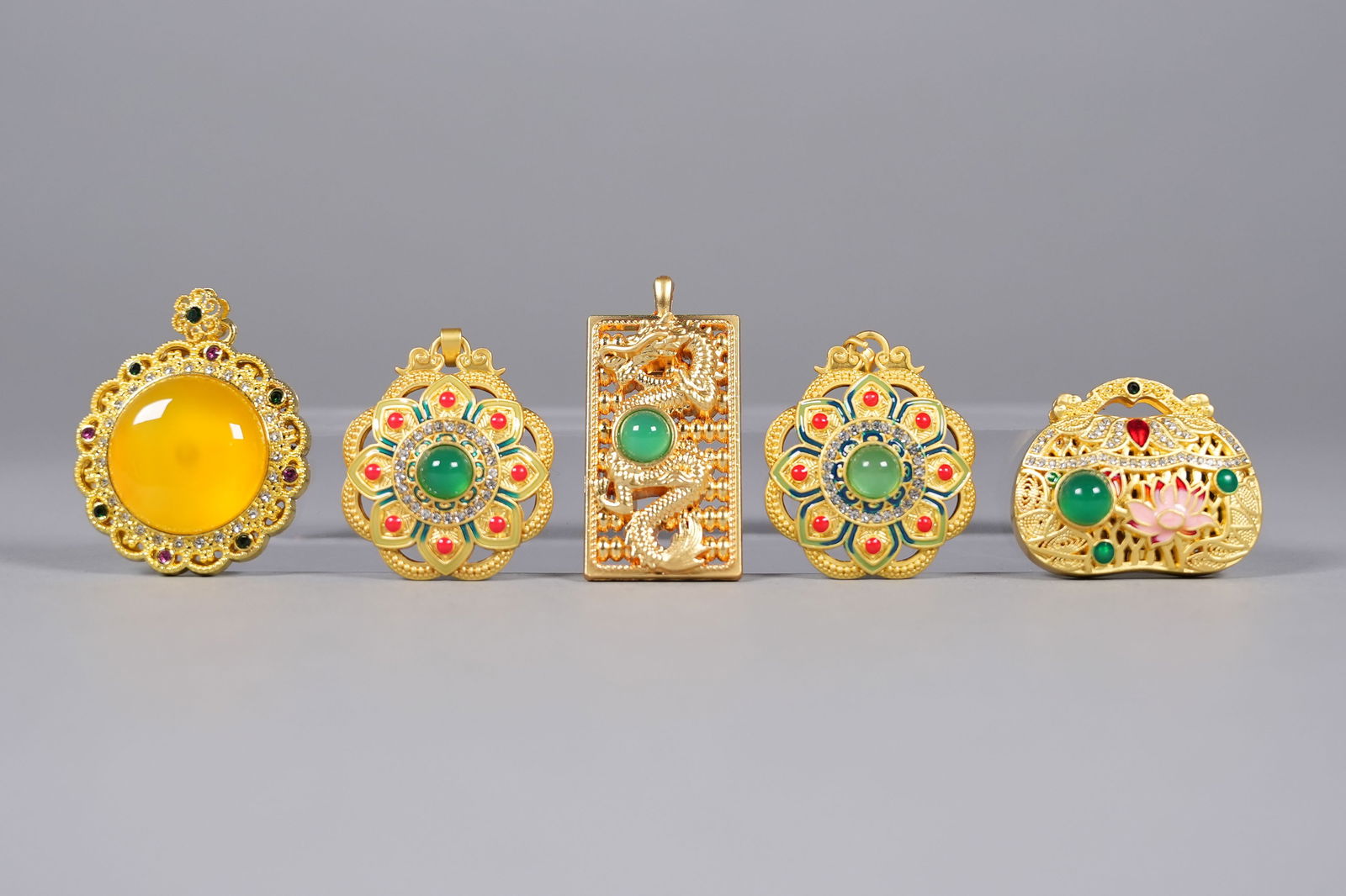 Lots Chinese gilted items - 3