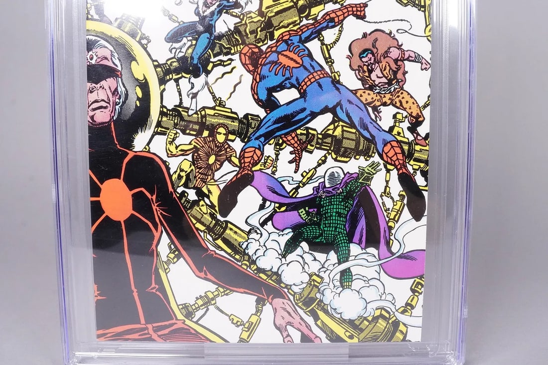 Lots Spiderman comics CGC - 3