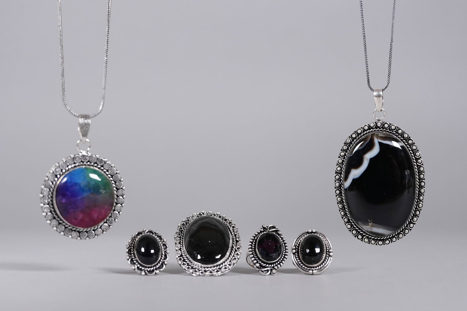 Lots German silver jewelry: Lots German silver jewelry.