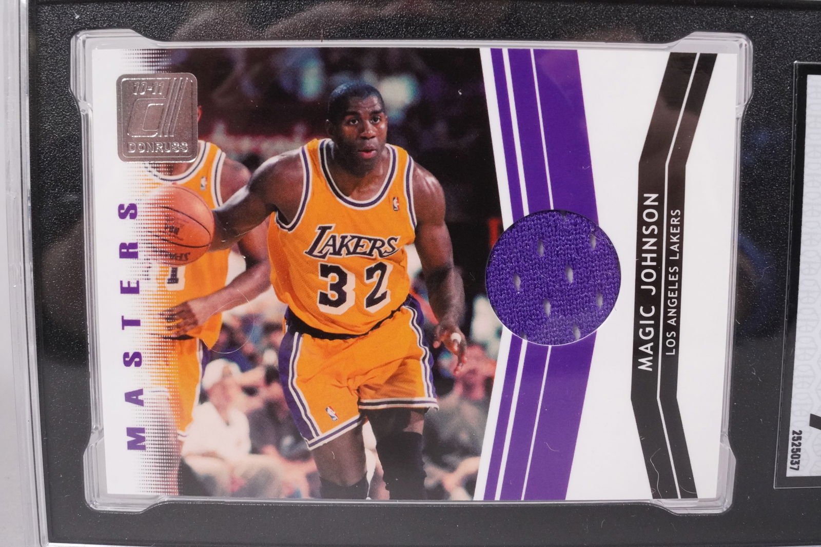 Magic Johnson relic card SGC 9 - 2