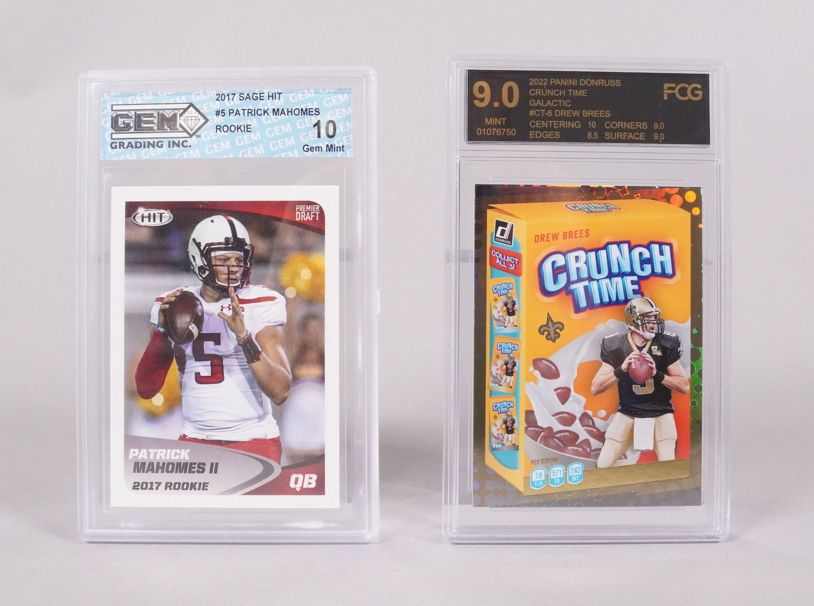 Patrick Mahomes Drew Brees football card: Patrick Mahomes and Drew Brees football cad.