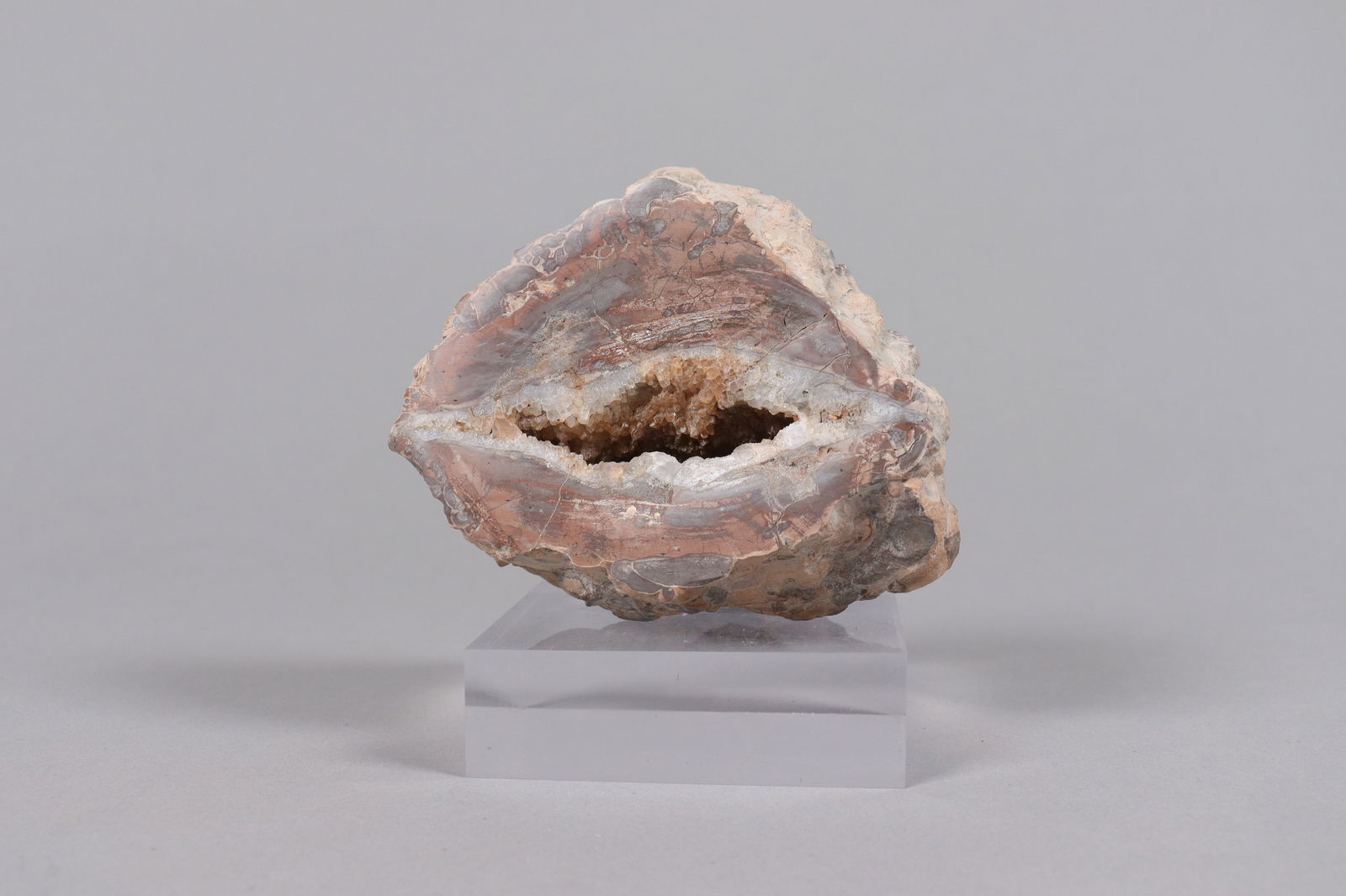 Lots fine cut geodes boulder - 3