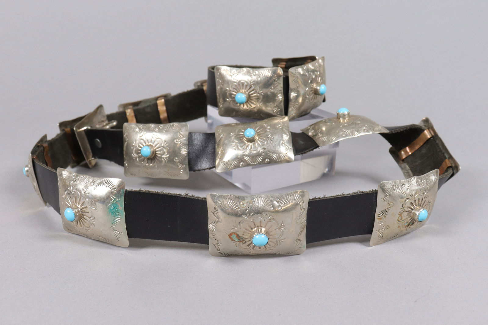 A vintage sterling tuquoise belt: A vintage sterling turquoise belt.