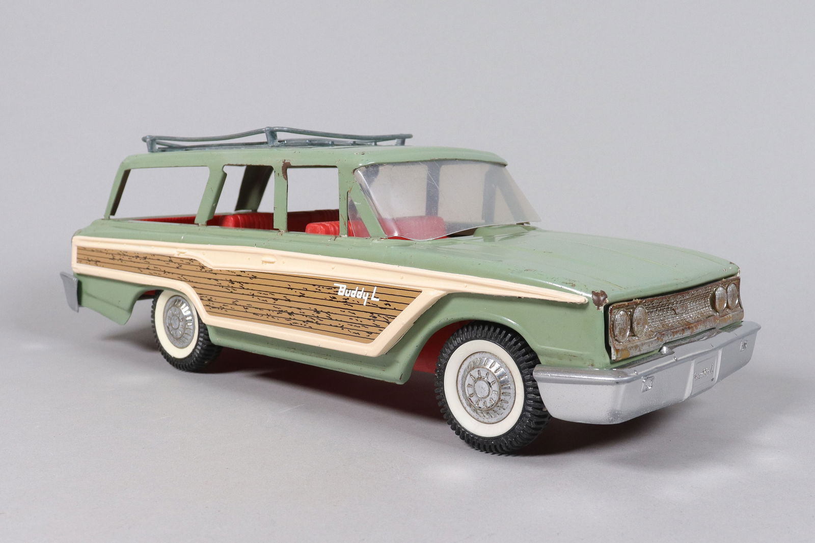 Buddy L vintage wagon: Buddy L vintage wagon. H: 5" x W: 14.5."