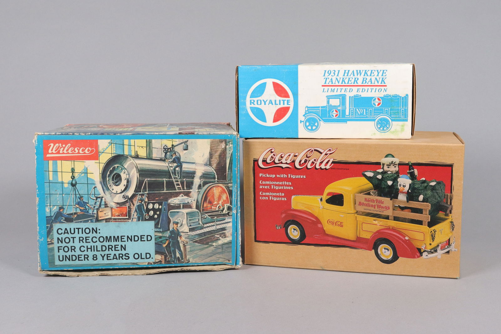 Lots vintage car toy (1 of 6)