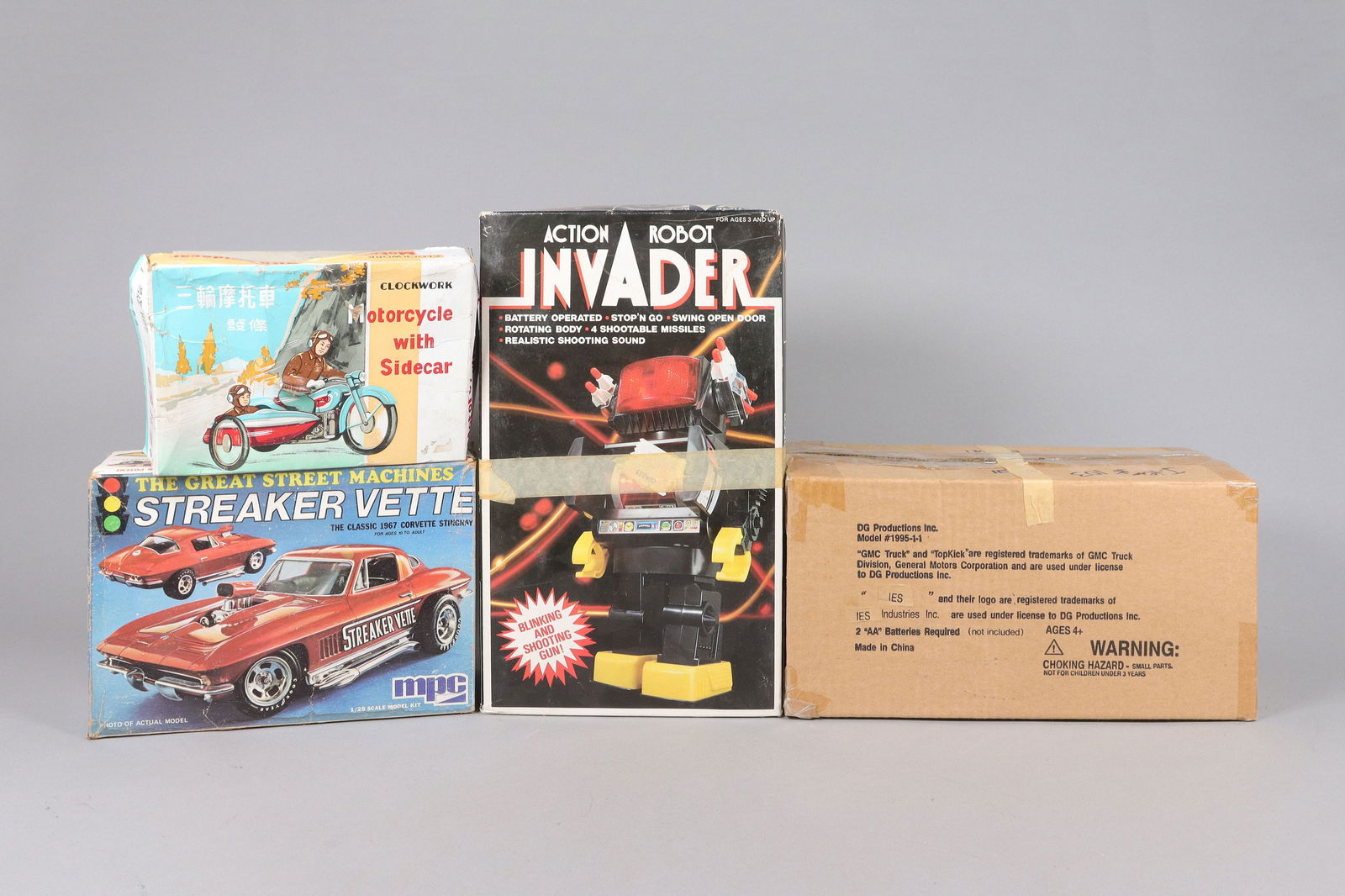 Lots car toy figures: Lots car toy figures.