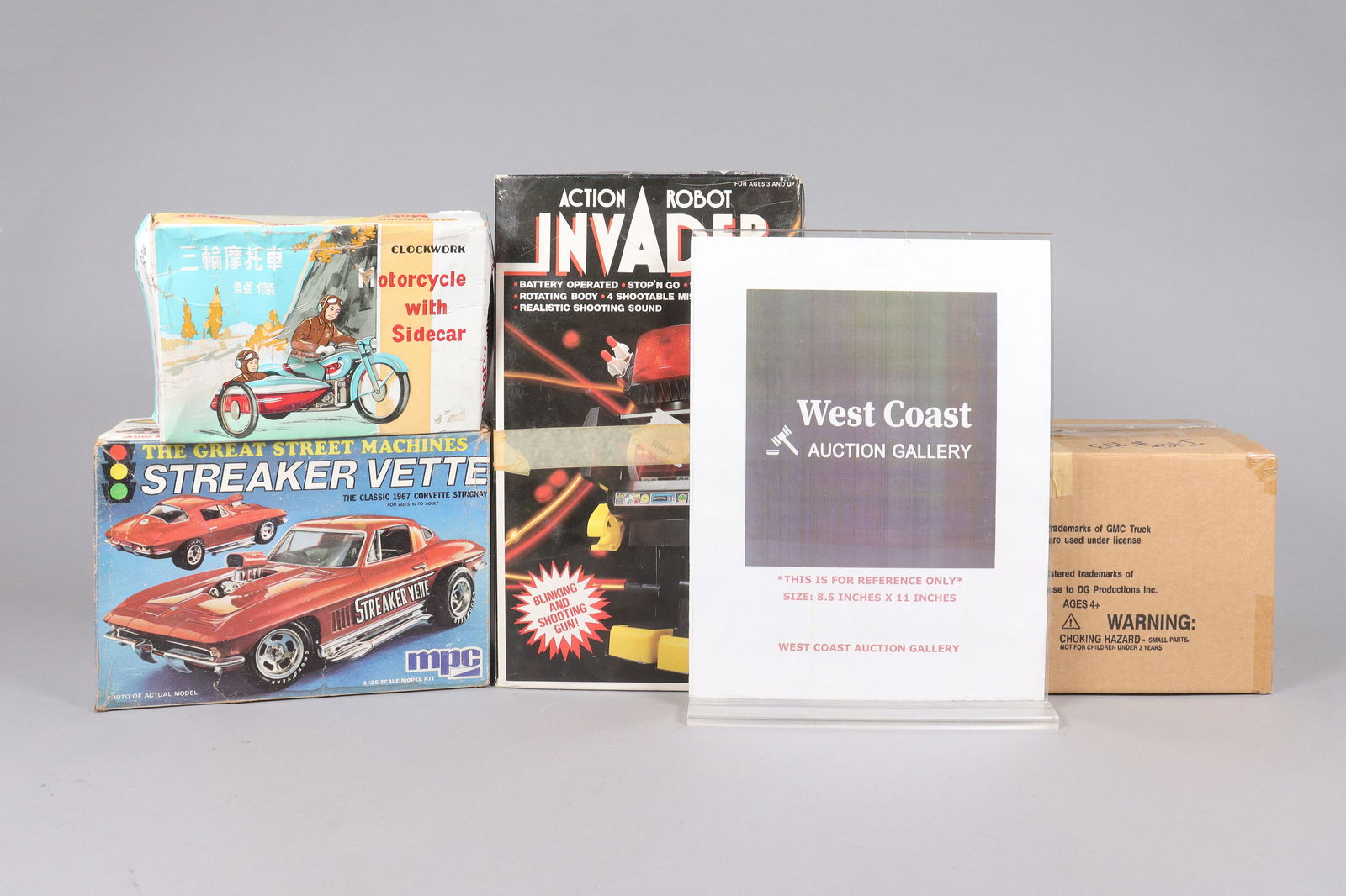 Lots car toy figures - 2