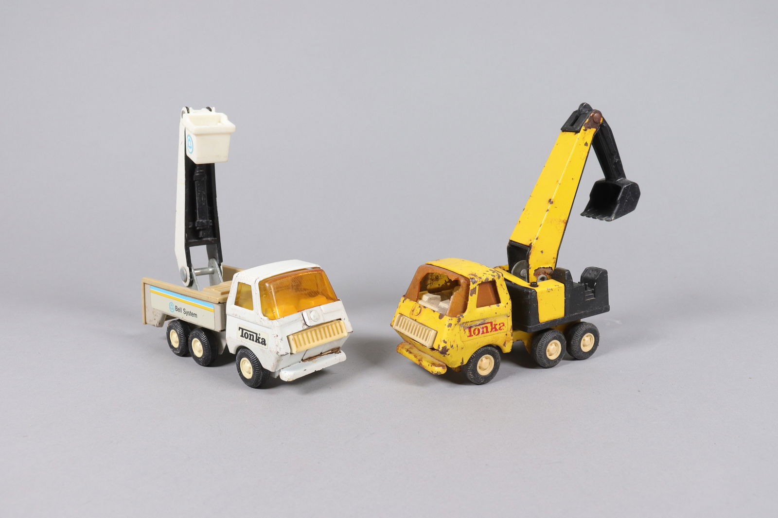 Lots car toy figures - 6