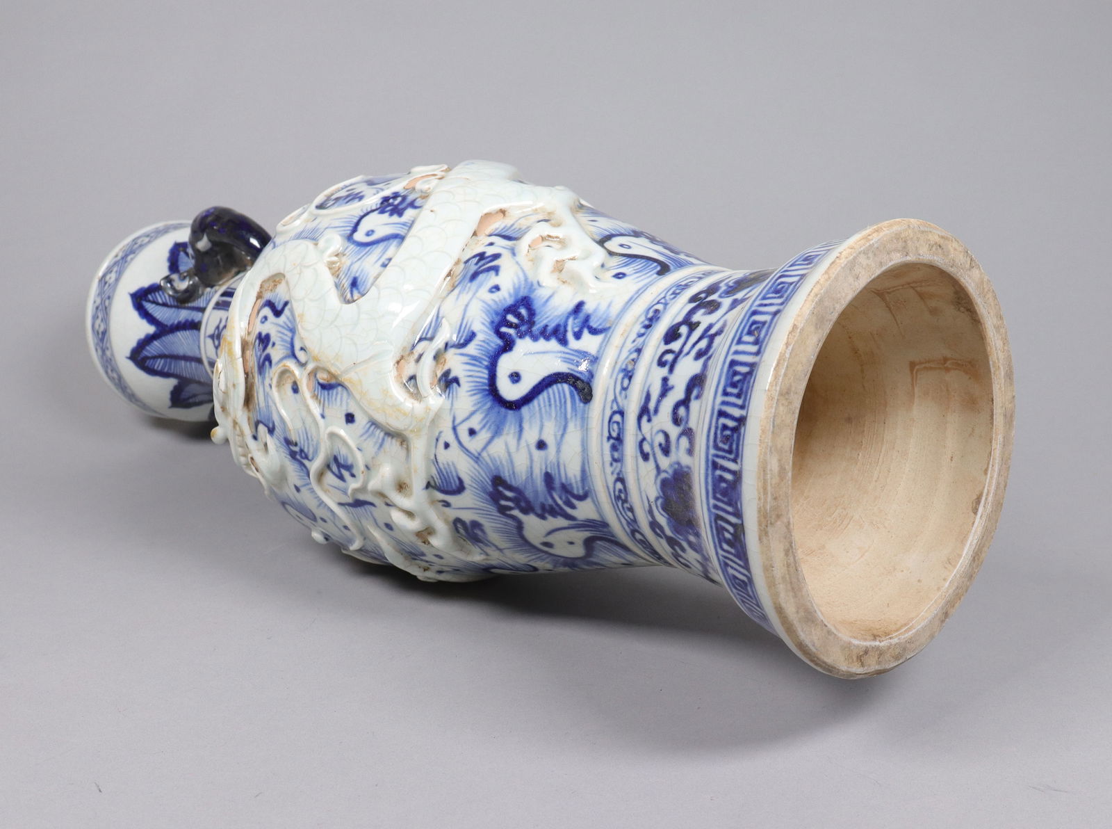 2 Chinese massive dragon vase - 4