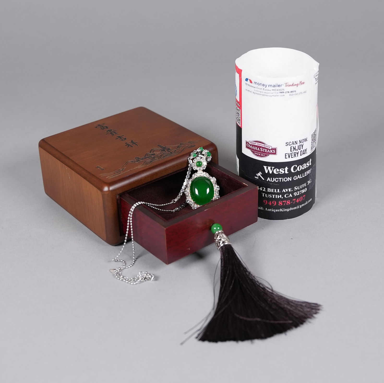 Chinese fine large jadeite necklace - 2