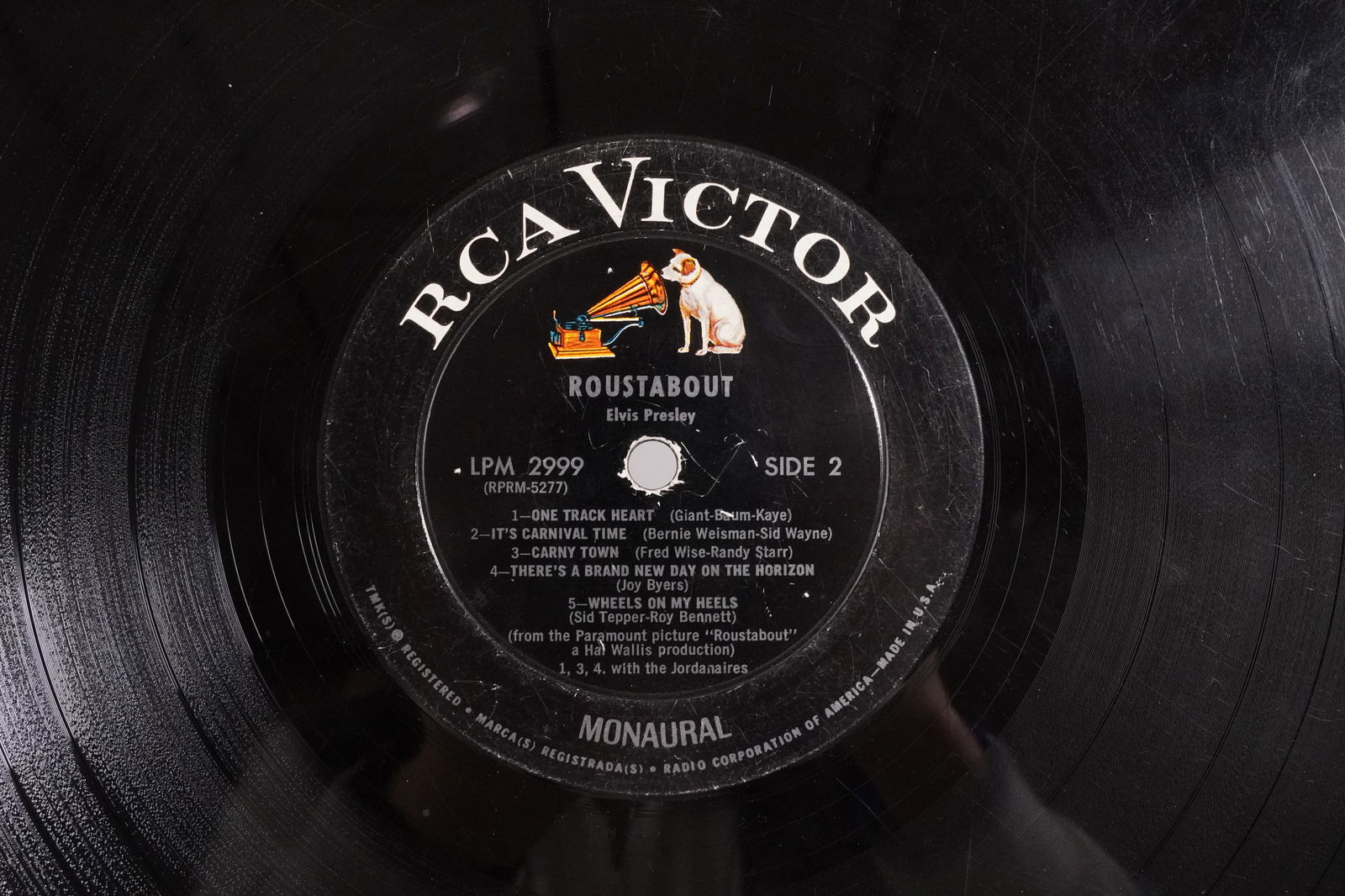 Elvis Presley signed vinyl - 7