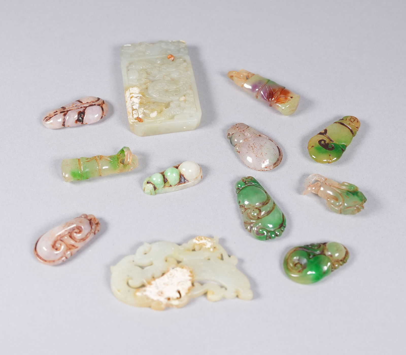 Lots Chinese fine carvings (1 of 6)