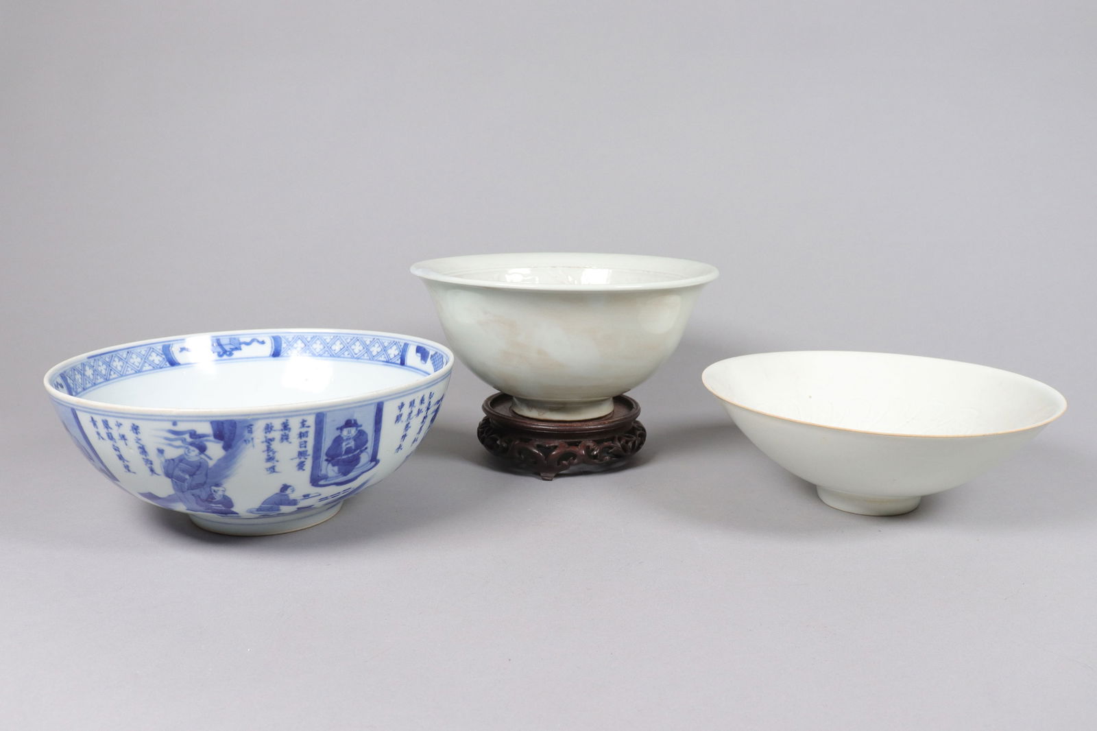 Lots Chinese fine bowls: Lots Chinese fine bowls, largest H: 3.5" x W: 9."