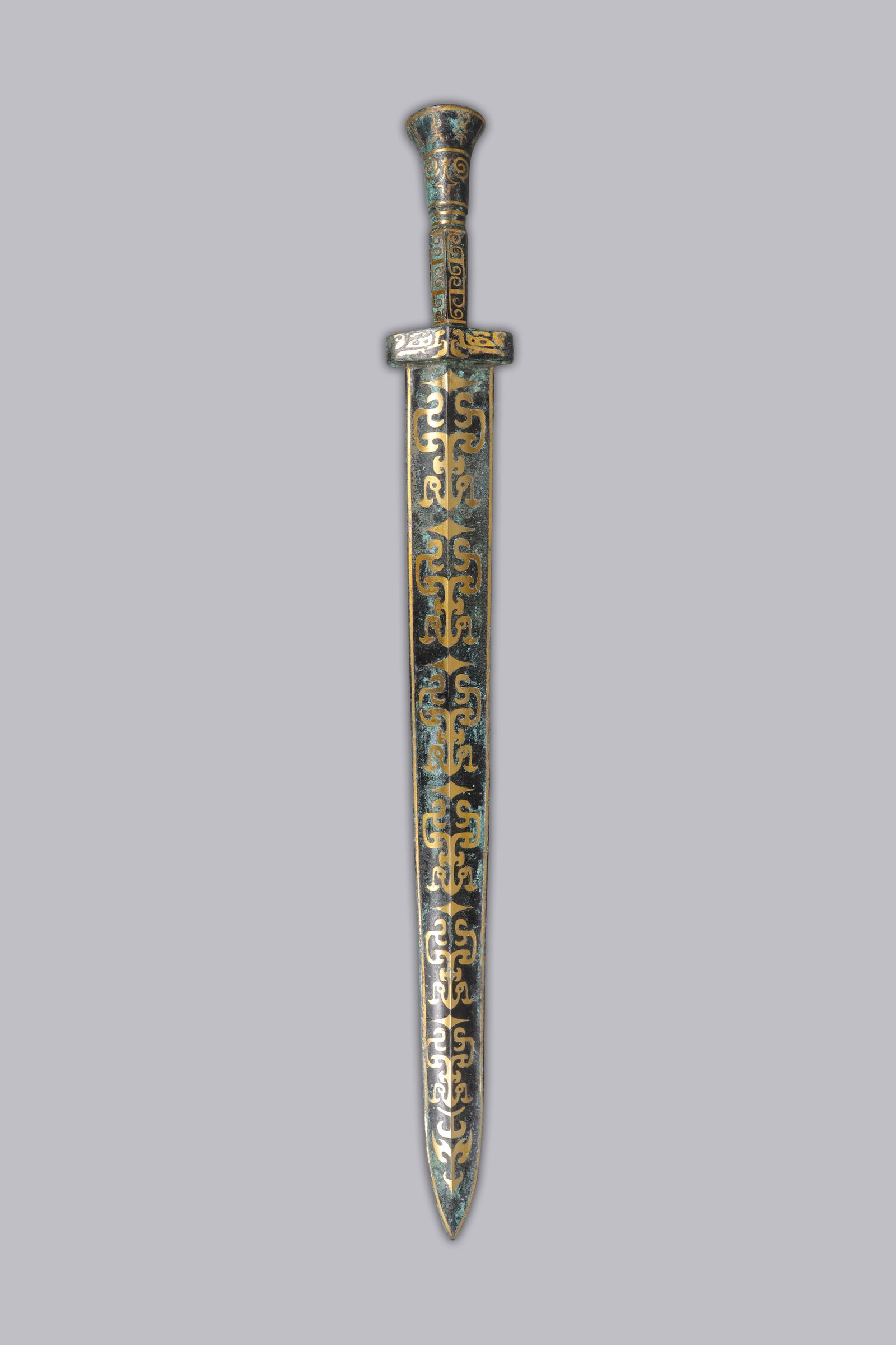 Chinese fine gilted bronze sword (1 of 6)