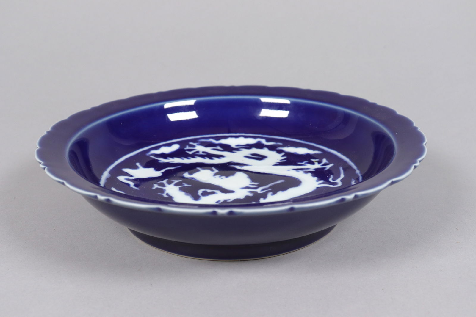 2 Chinese fine plates - 6