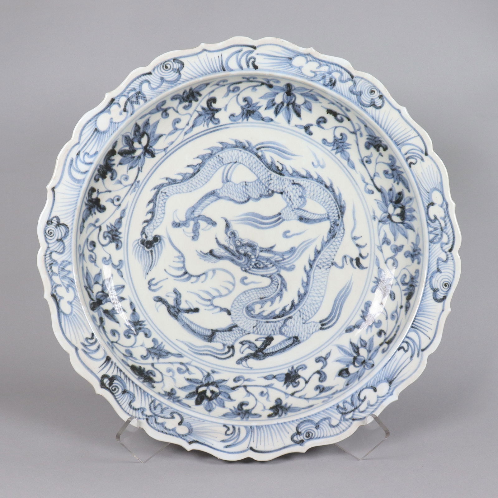 Chinese fine b/w dragon charger: Chinese fine b/w charger plate. H: 2.9" x W: 17.5."