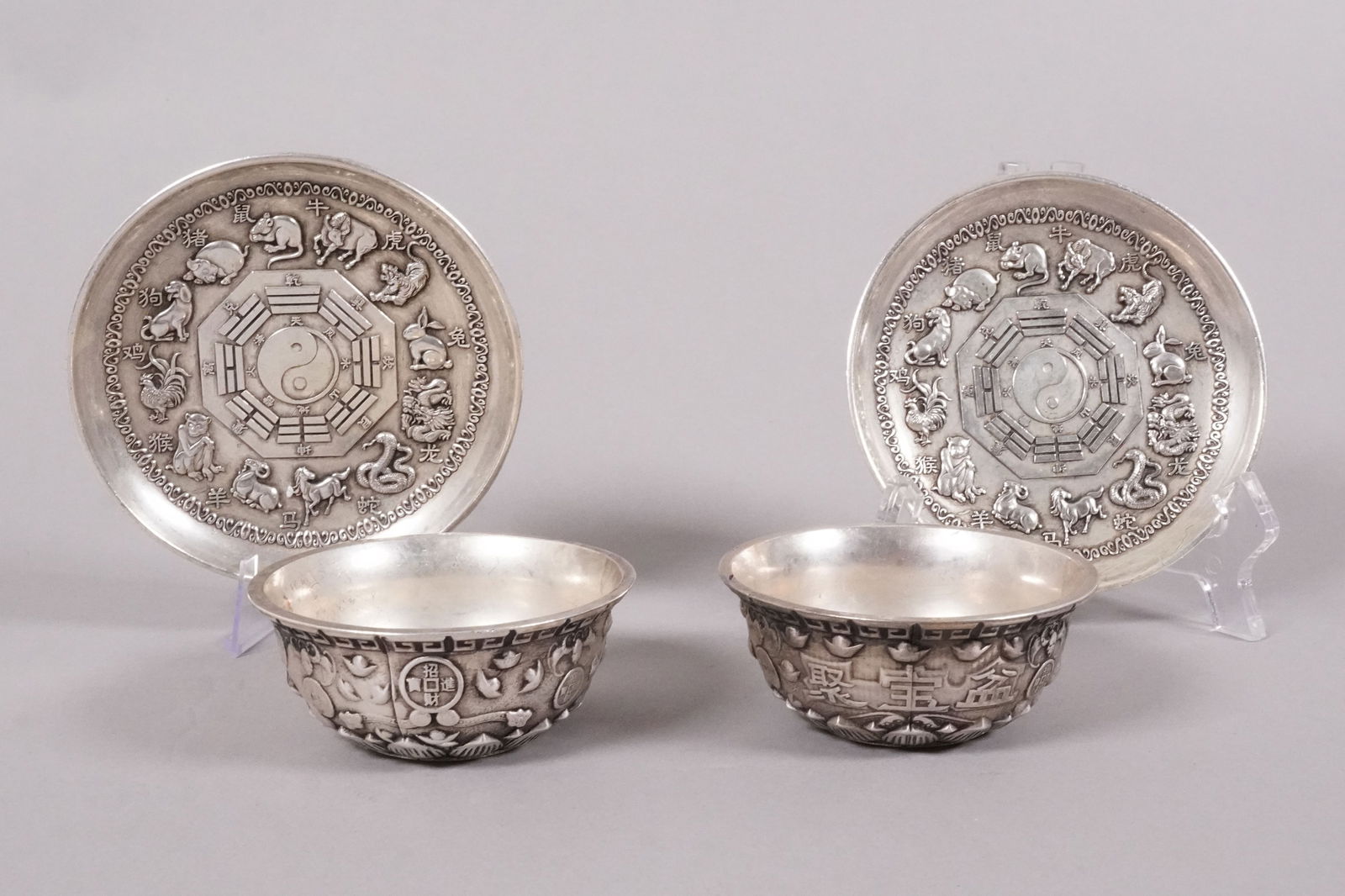 Lots Chinese carved items: Lots Chinese fine heavy carved items. Largest H: 1.2" x W: 3.1."