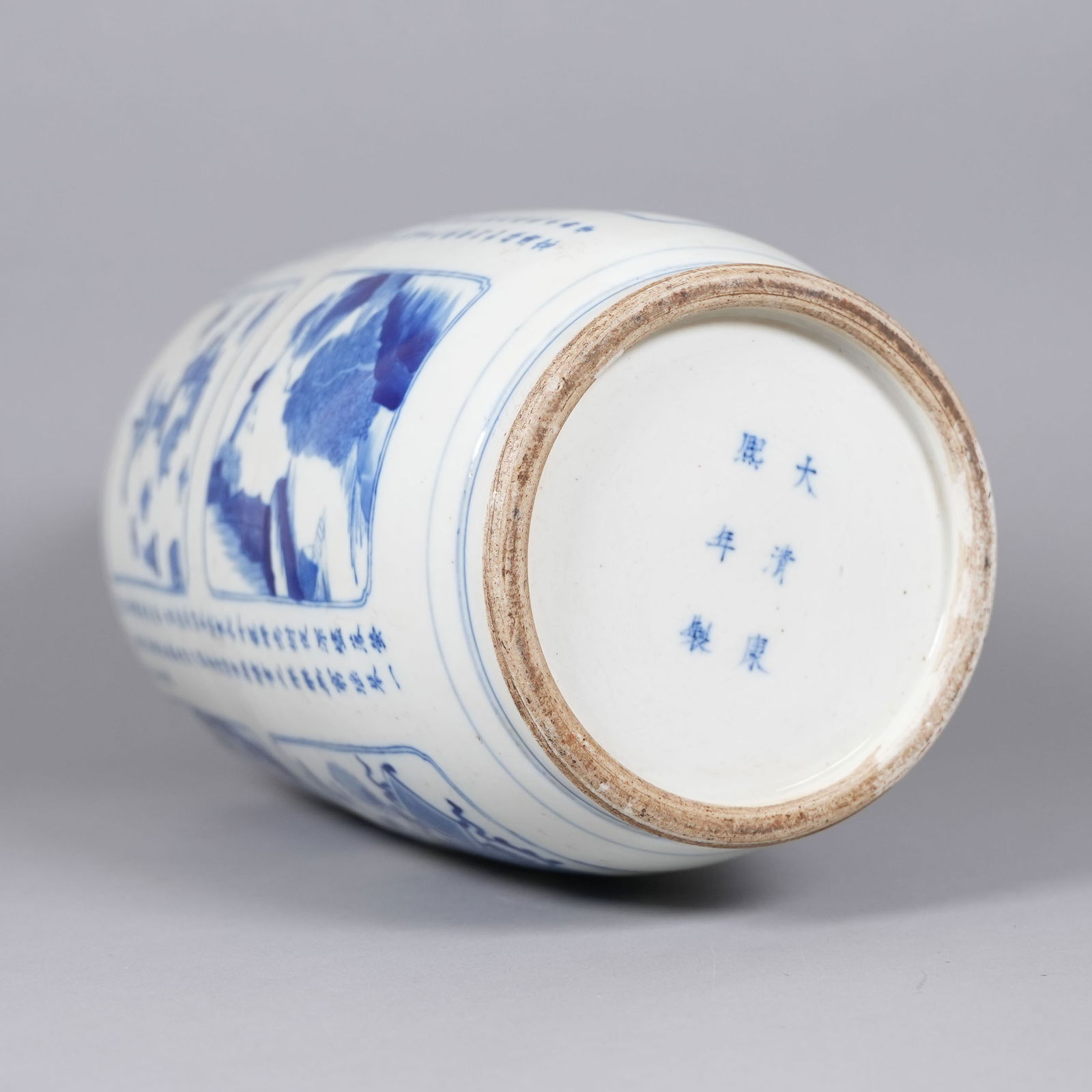 Chinese massive b/w fine vase - 4