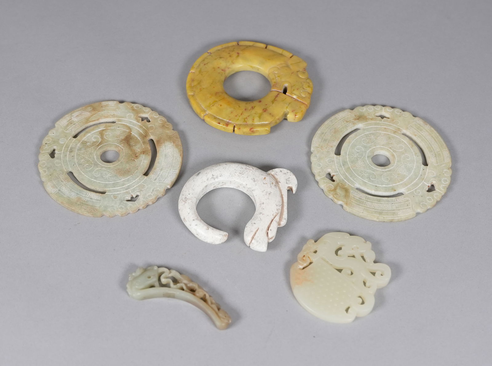 Lots Chinese fine carvings (1 of 6)