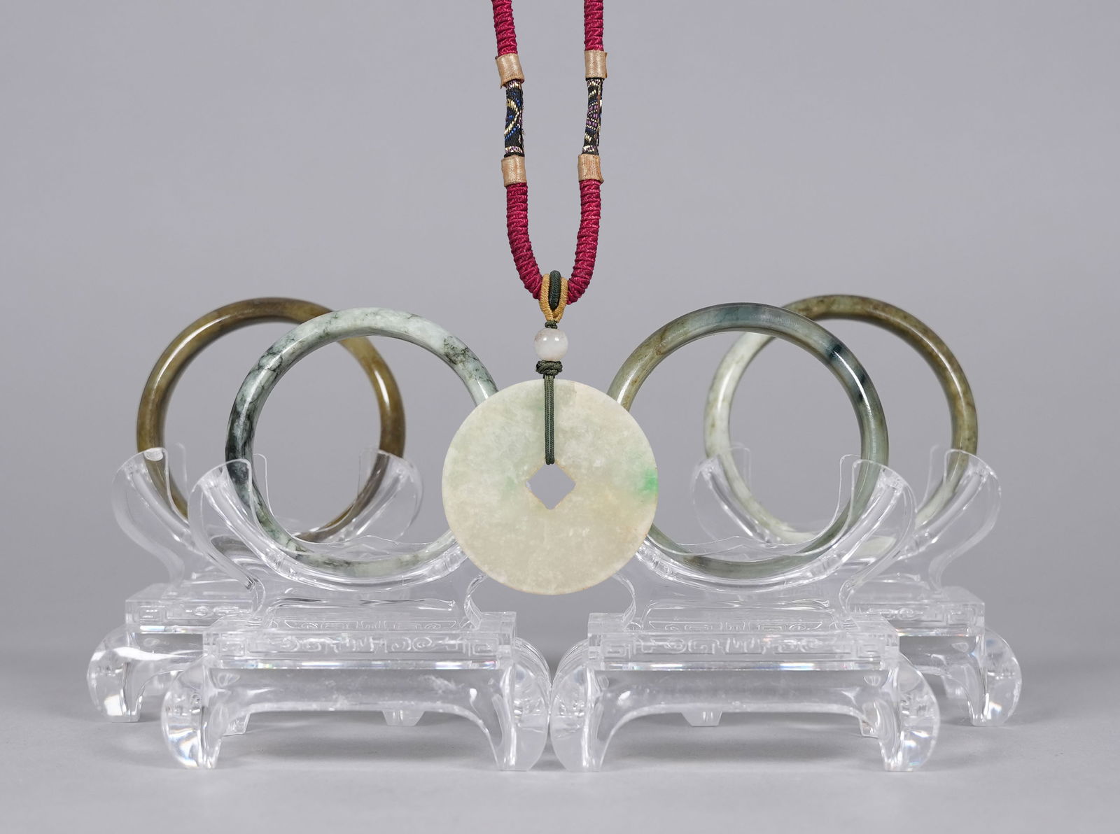 Lots Chinese fine jadeite: Lots Chinese fine jadeite.