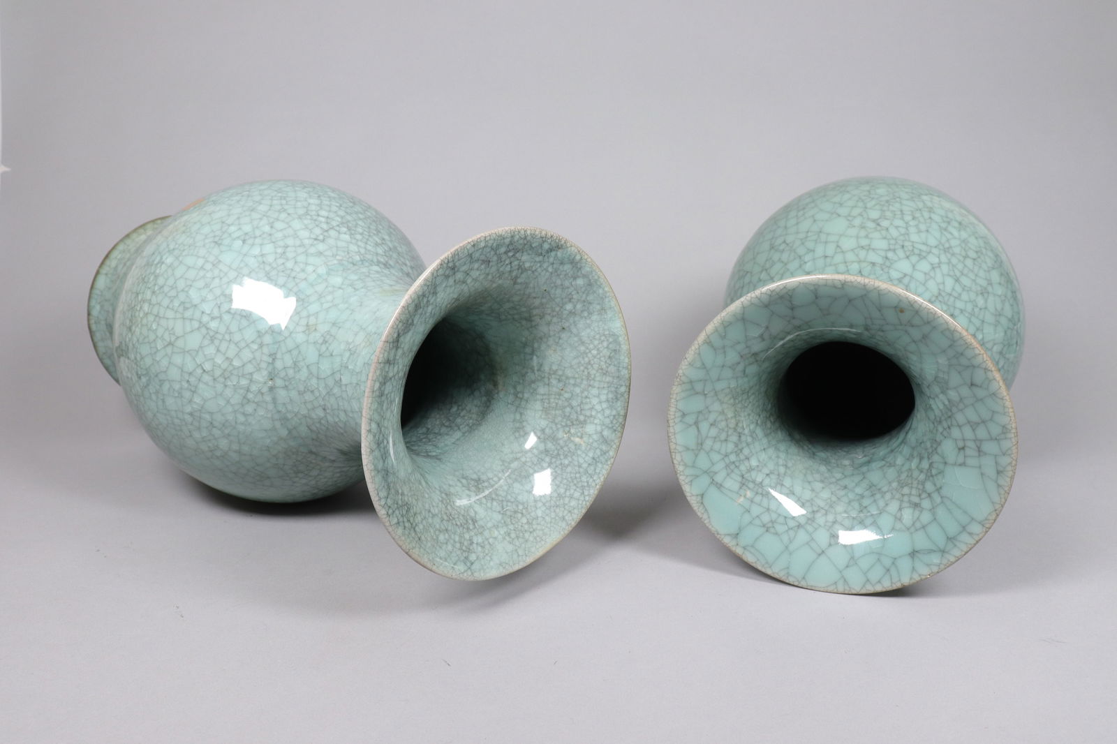 2 Chinese crackled vase - 3