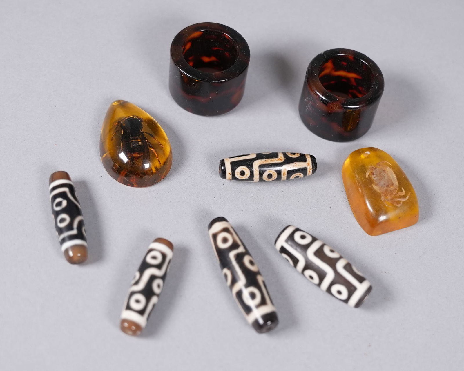 Lots Chinese fine items ungraded: Lots Chinese fine items.