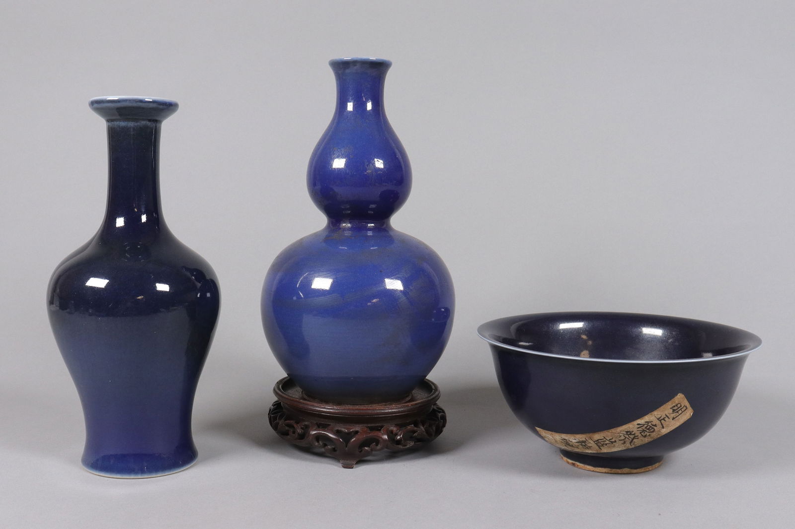 Lots Chinese blue porcelains: Lots Chinese blue porcelains.