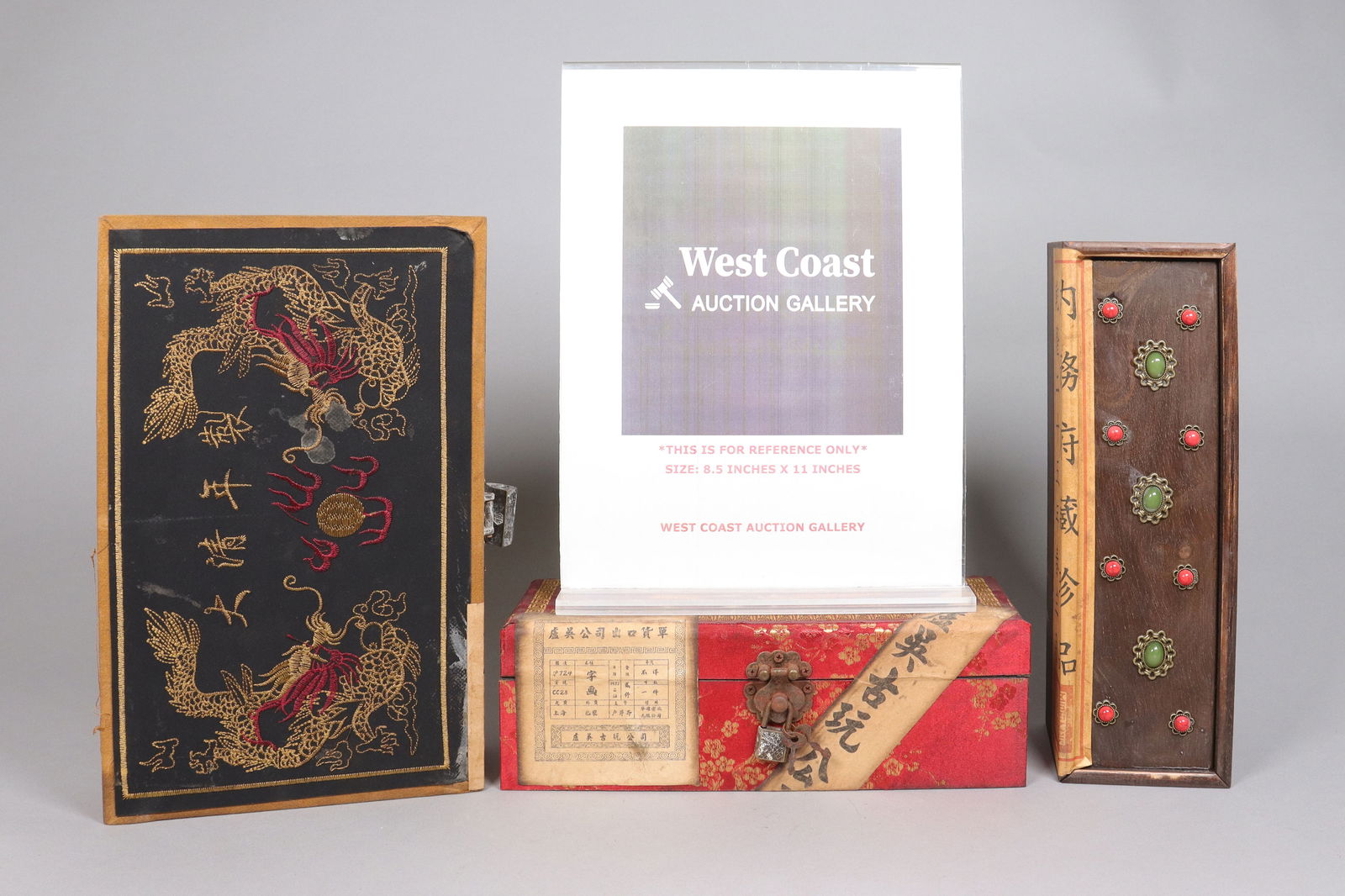 Lots Chinese scrolls in box - 2