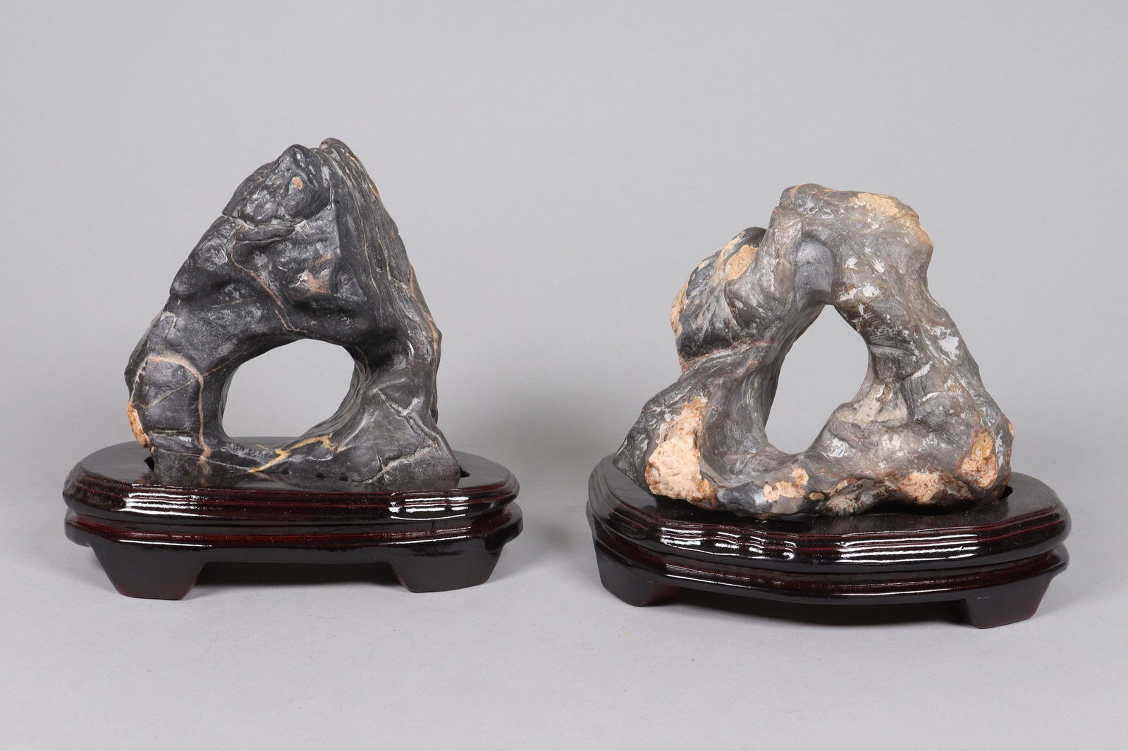 2 Chinese scholar rock with stand: 2 Chinese scholar rock with wooden stand.