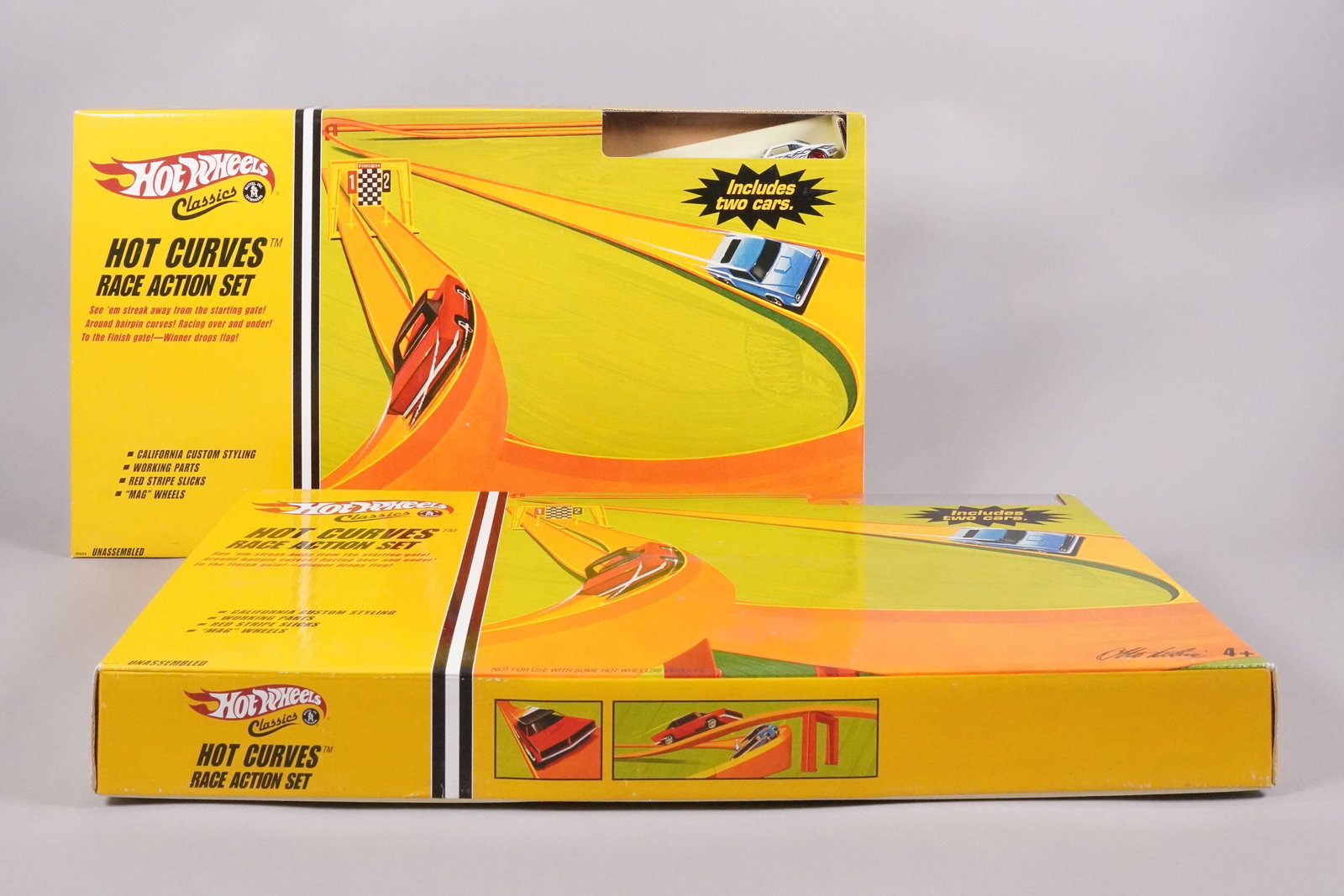 Lots Hot Wheels action sets in original box. (1 of 6)