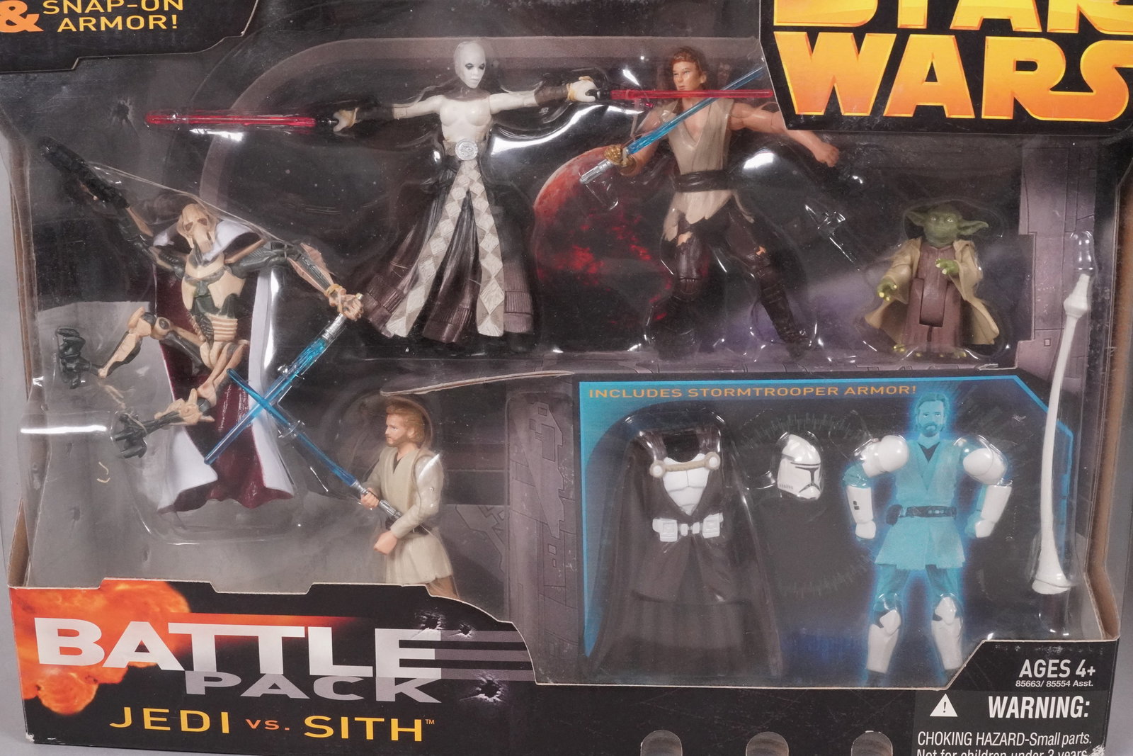 Lots Star Wars action figure. - 3