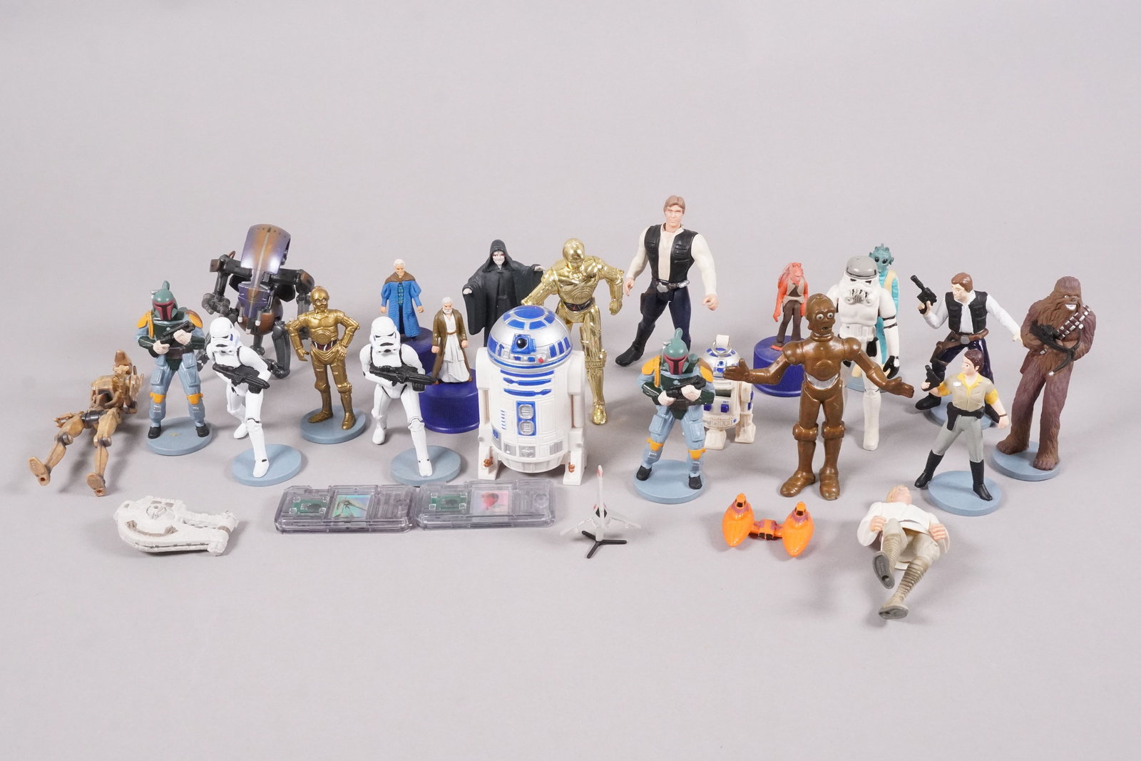 Lots Star Wars action figure. (1 of 5)