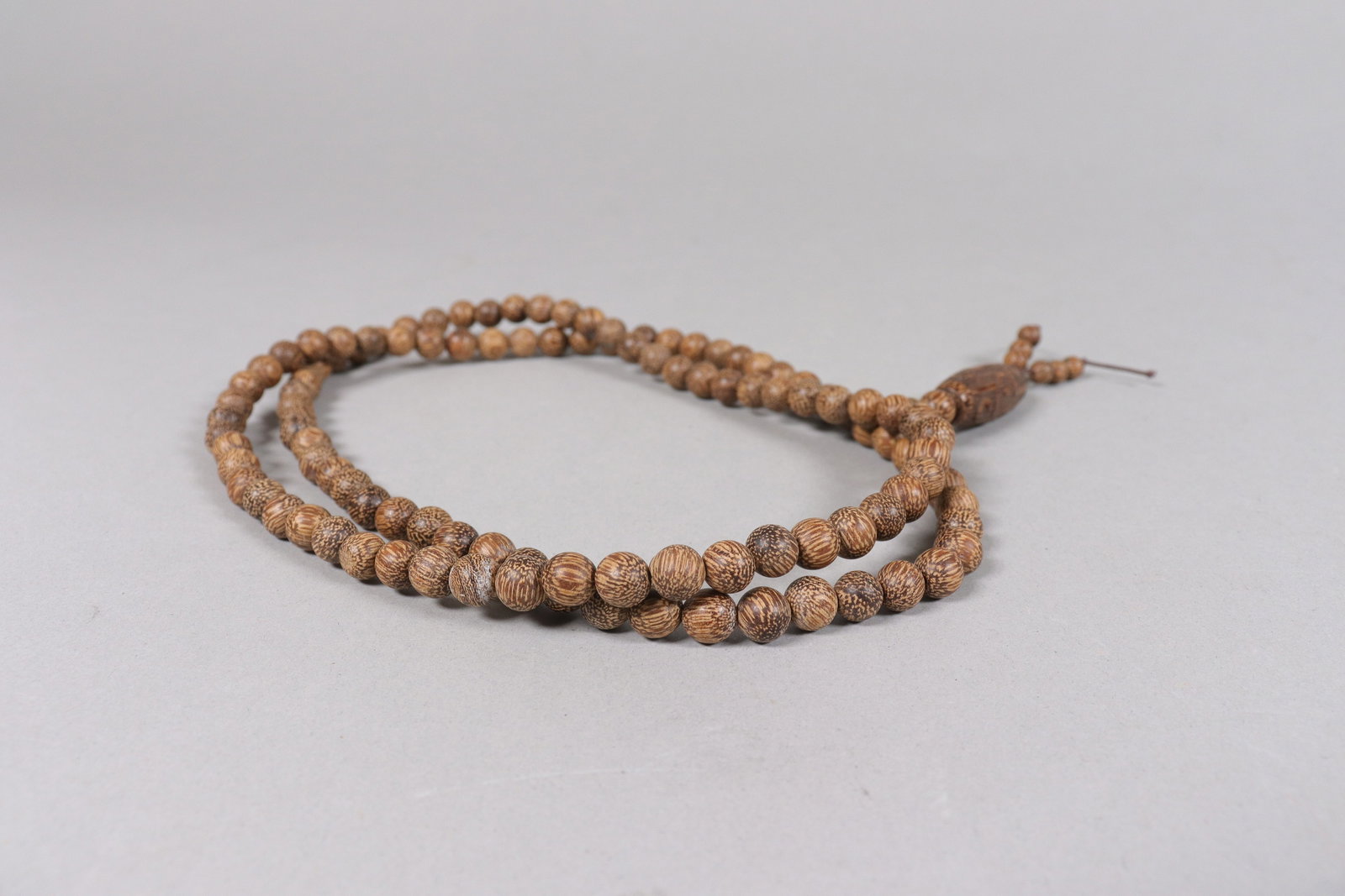 Lots Chinese beaded items. - 3