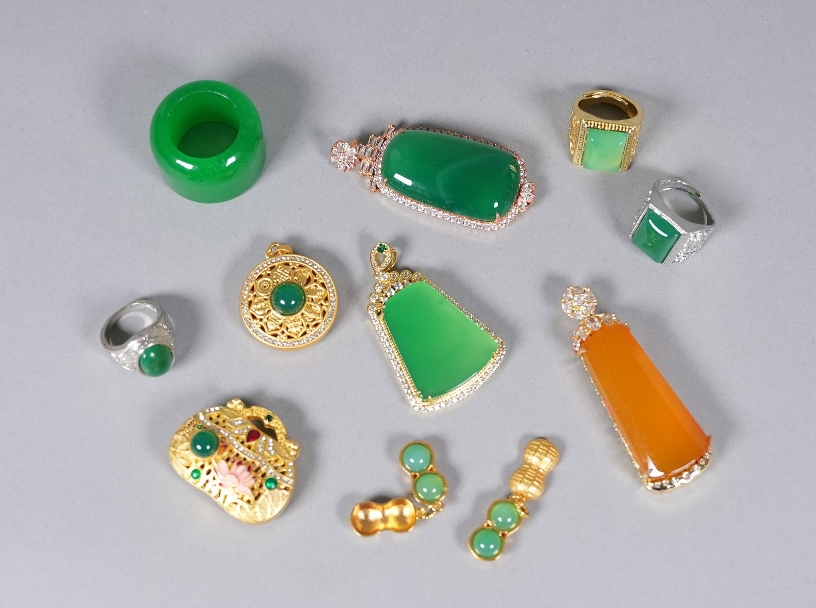 Lots Chinese fine items. - 3