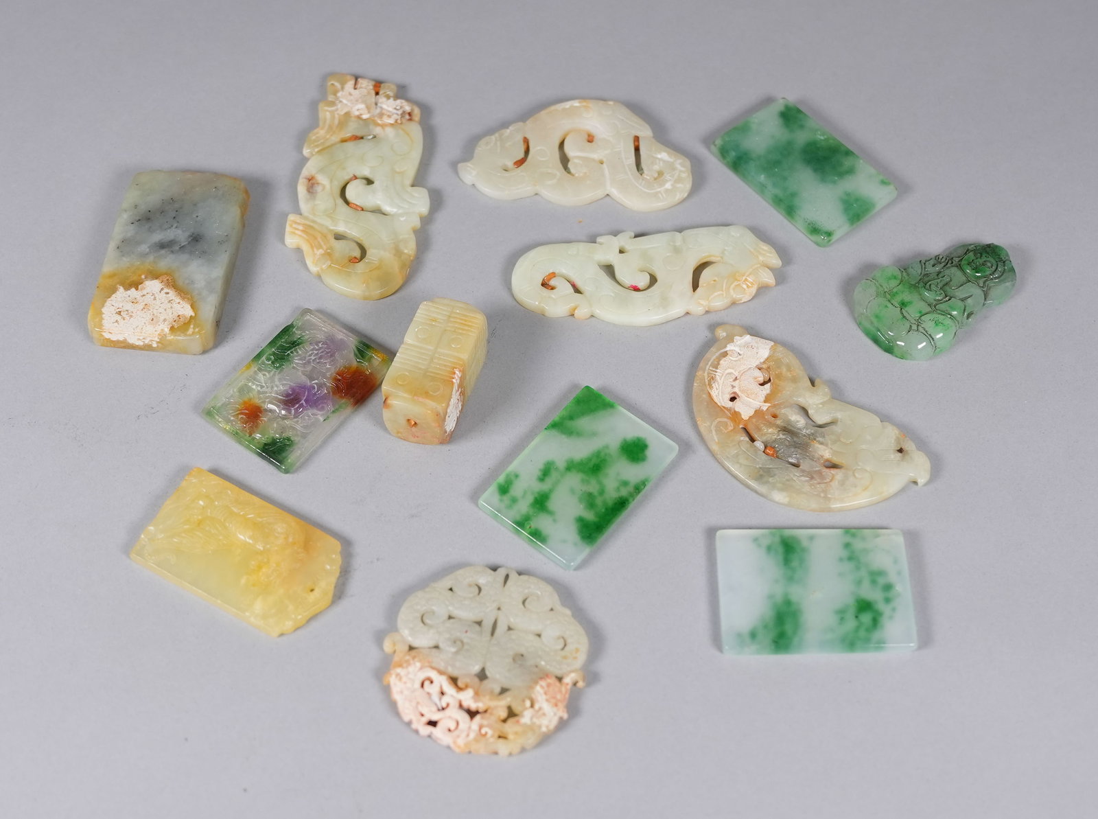 Lots Chinese fine carvings. (1 of 6)