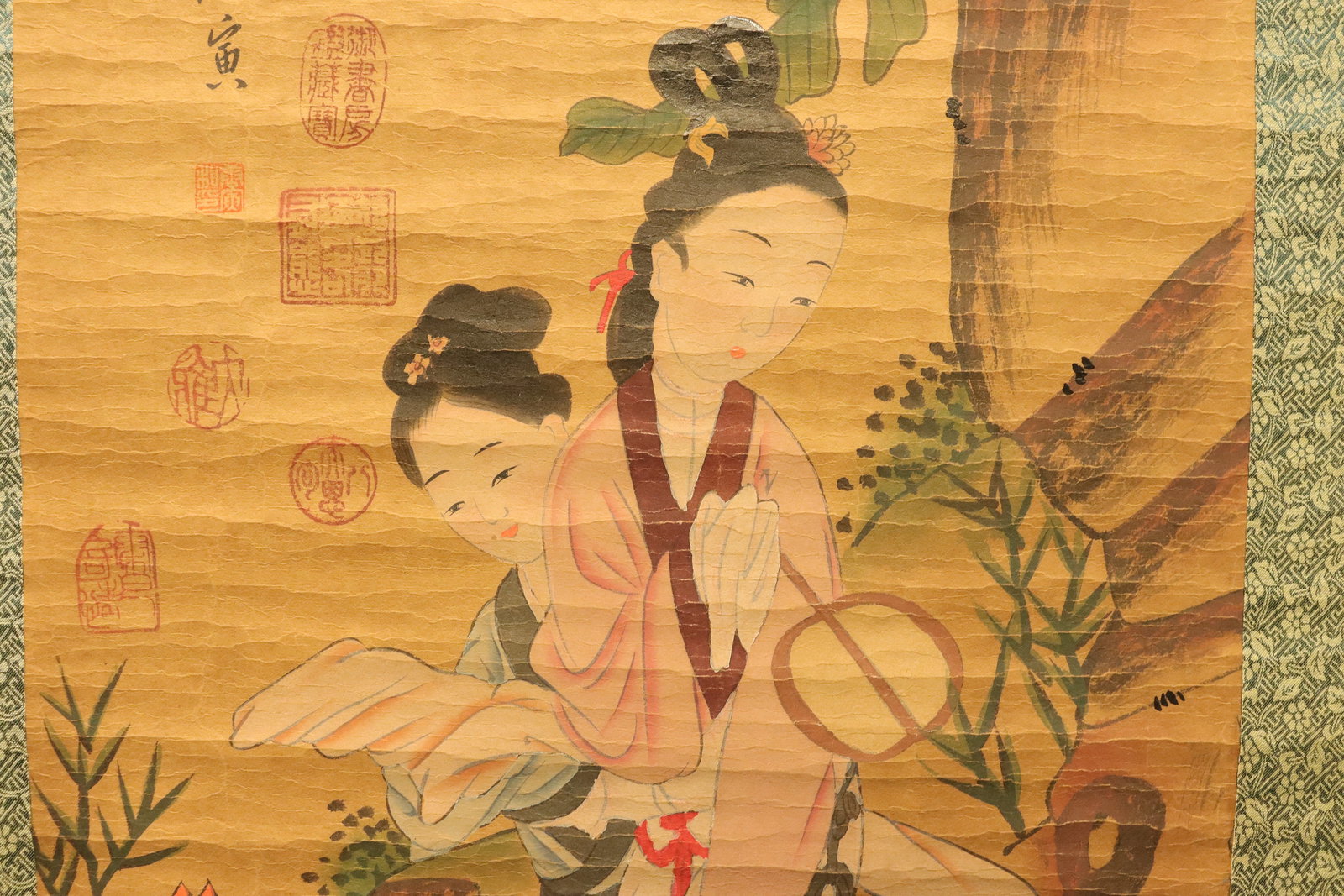 Lots Chinese fine scrolls. - 2