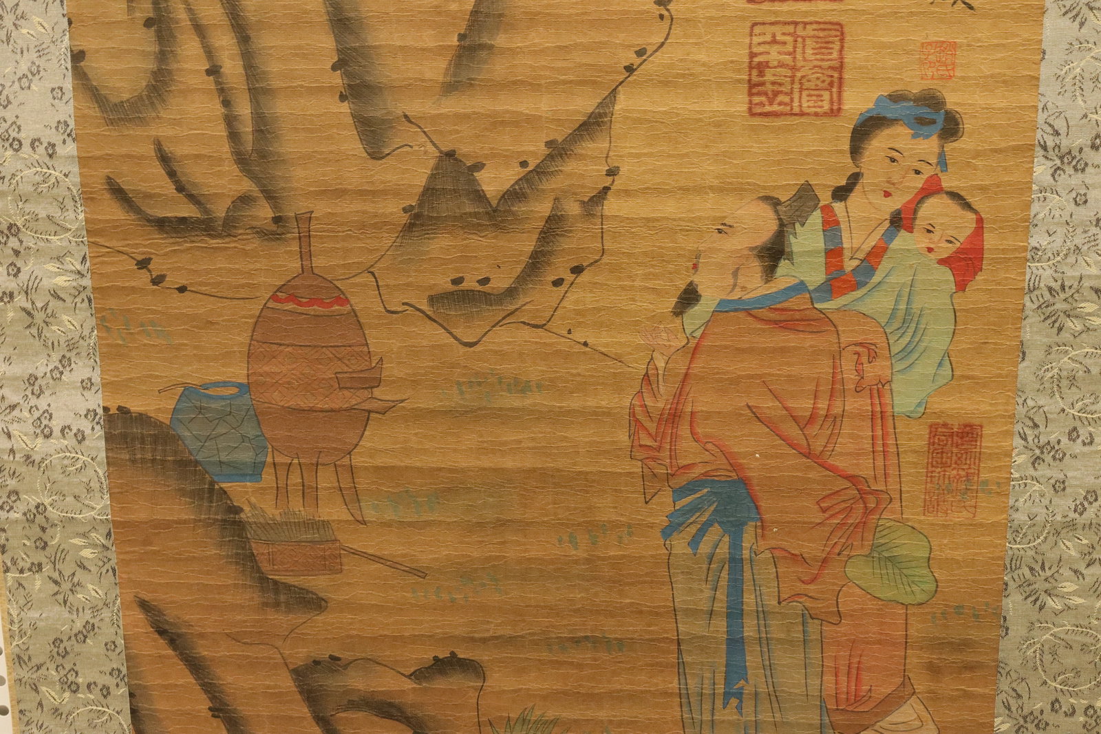 Lots Chinese fine scrolls. - 3