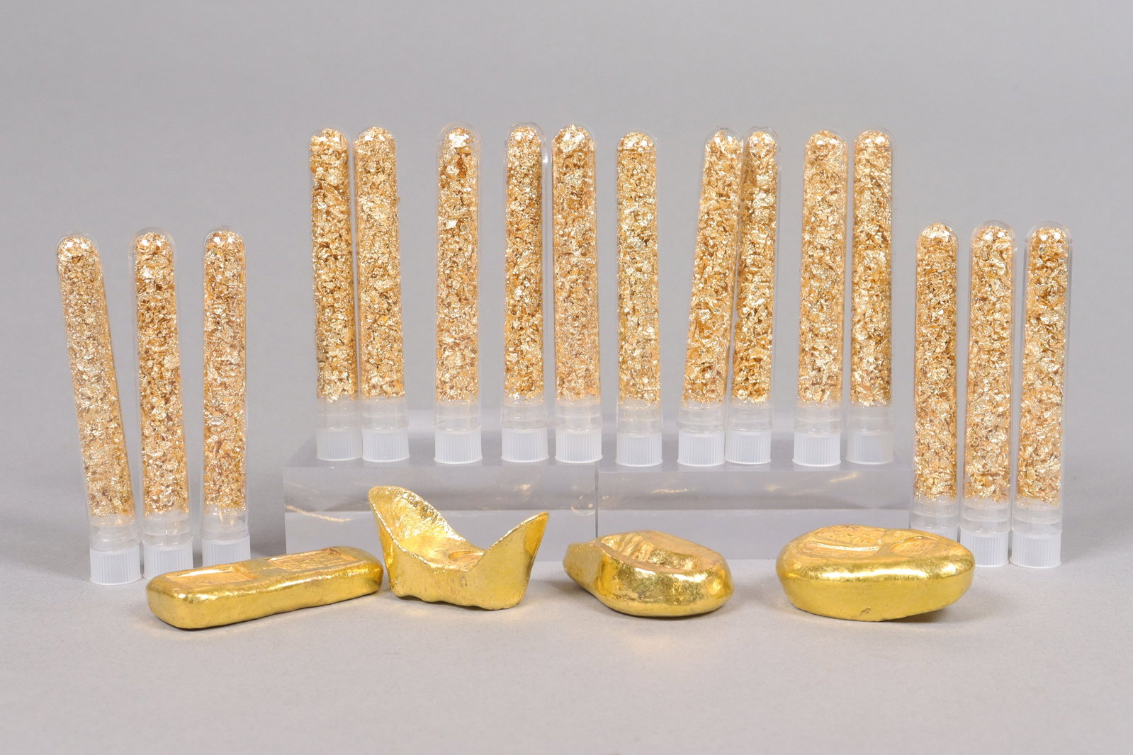 Lots ingots and flakes ungraded (1 of 7)