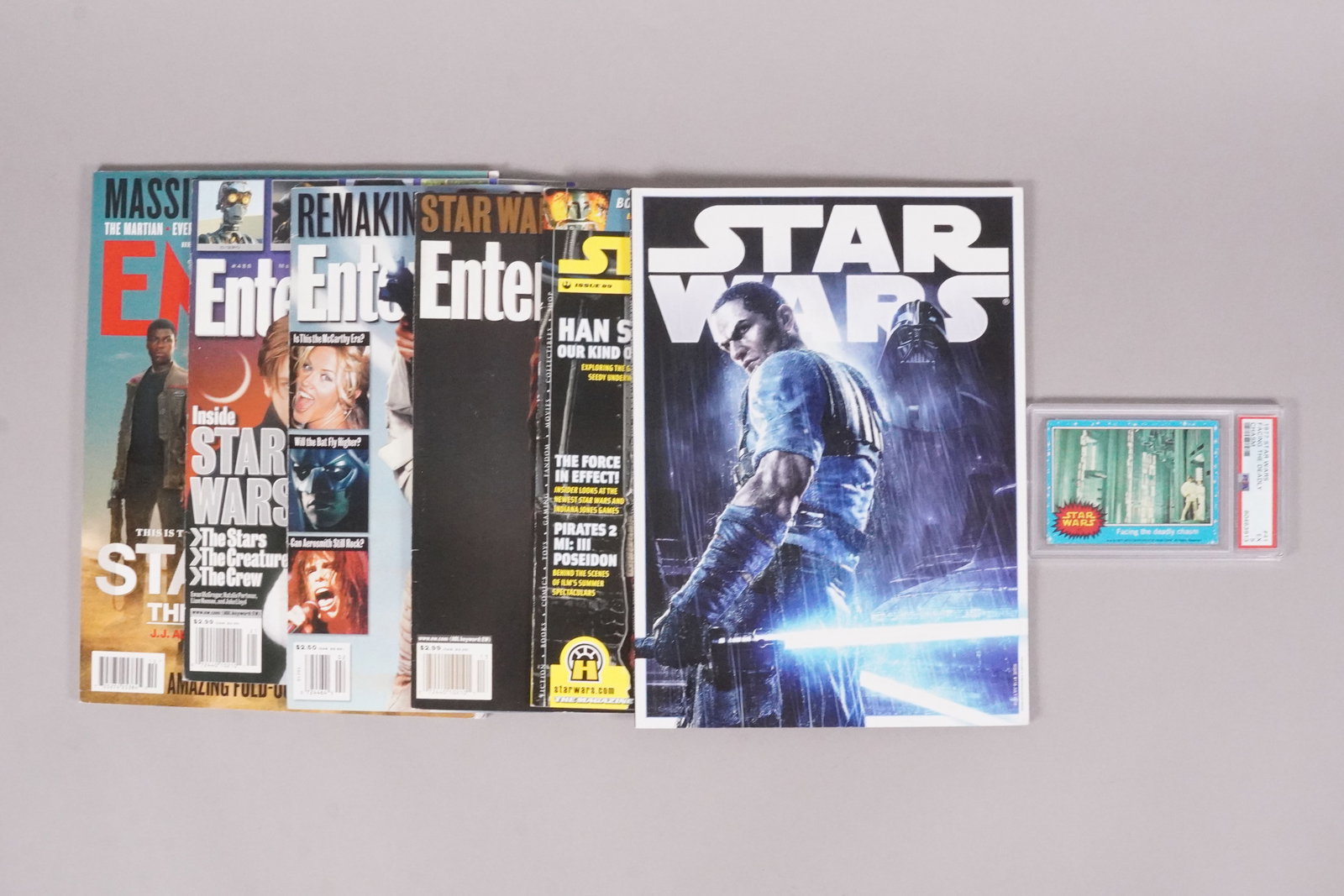 Lots Star Wars magazine and card (1 of 5)