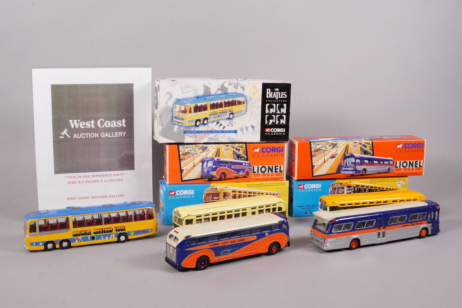 Lots Corgi bus in box - 2
