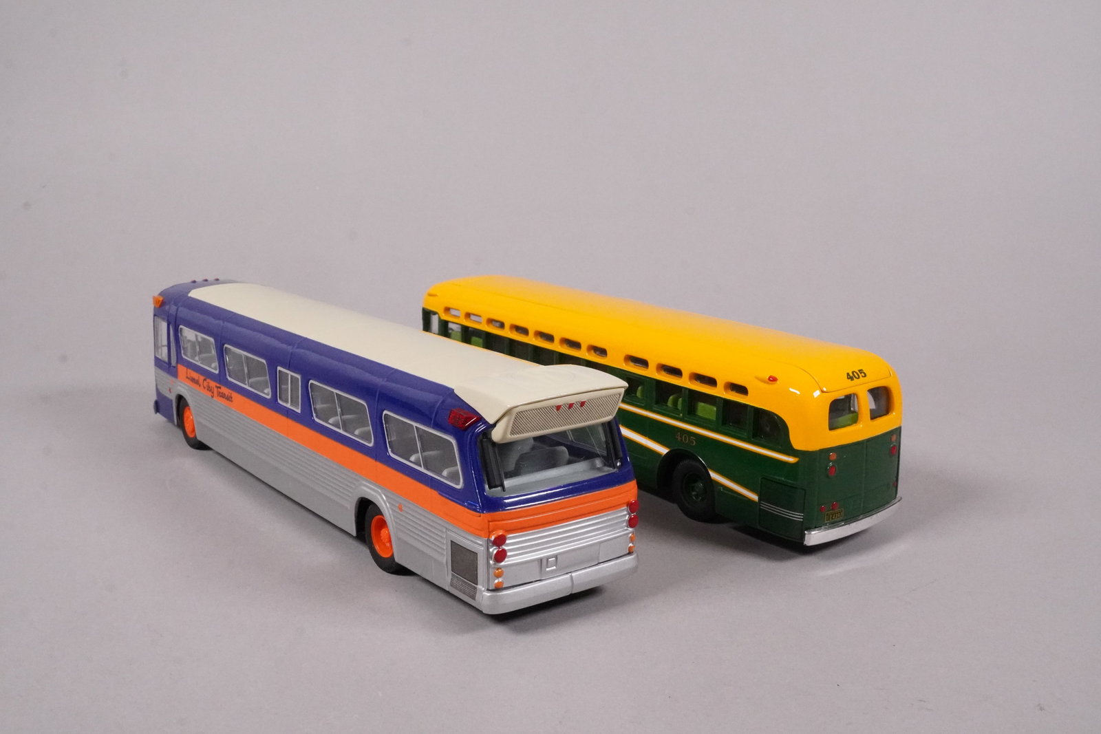 Lots Corgi bus in box - 6