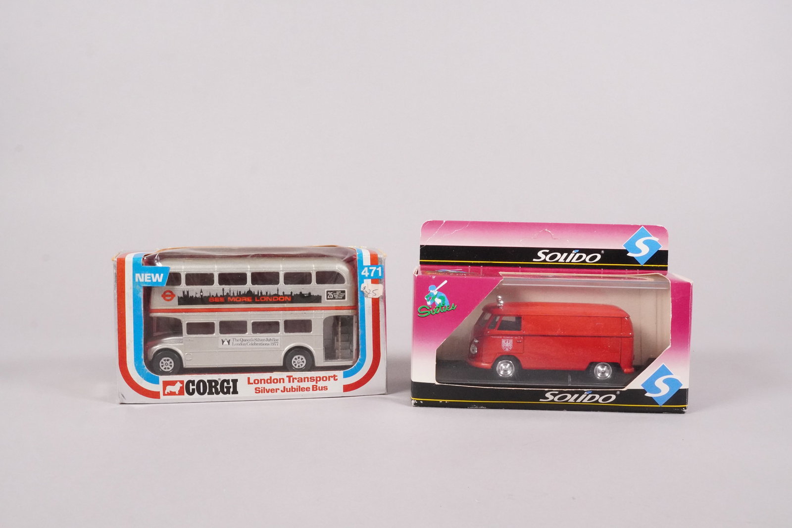 Lots Corgi bus in box - 5