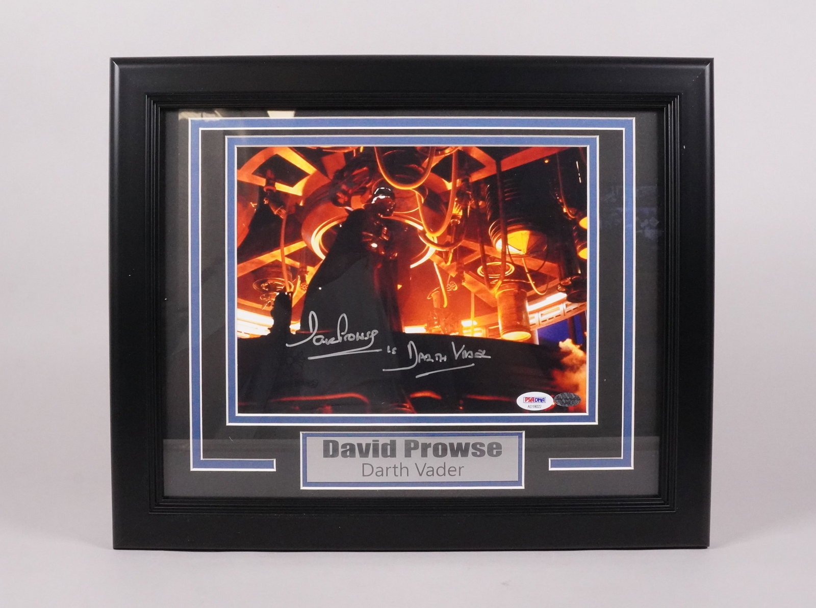 Authentic Darth Vader David Prowse signed photo PSA: Authentic Darth Vader David Prowse signed photo, certified by PSA.