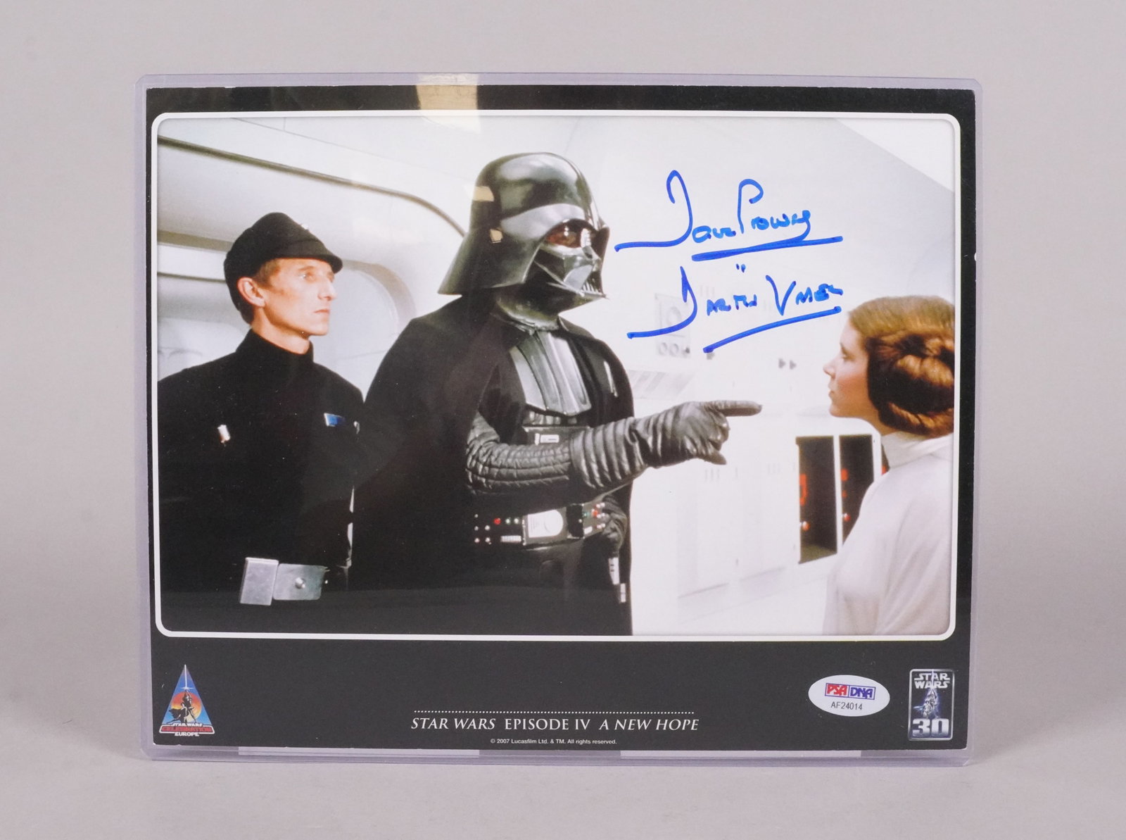 Authentic David Prowse Darth Vader signed photo PSA: Authentic David Prowse Darth Vader signed photo, certified by PSA.