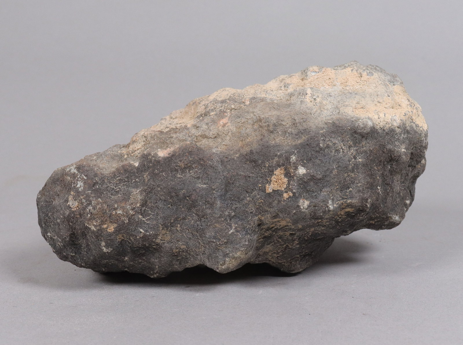 A large possibly meteorite boulder ungraded: A large possibly meteroite boulder, ungraded. All sales are final, no return. Condition selling it as is.