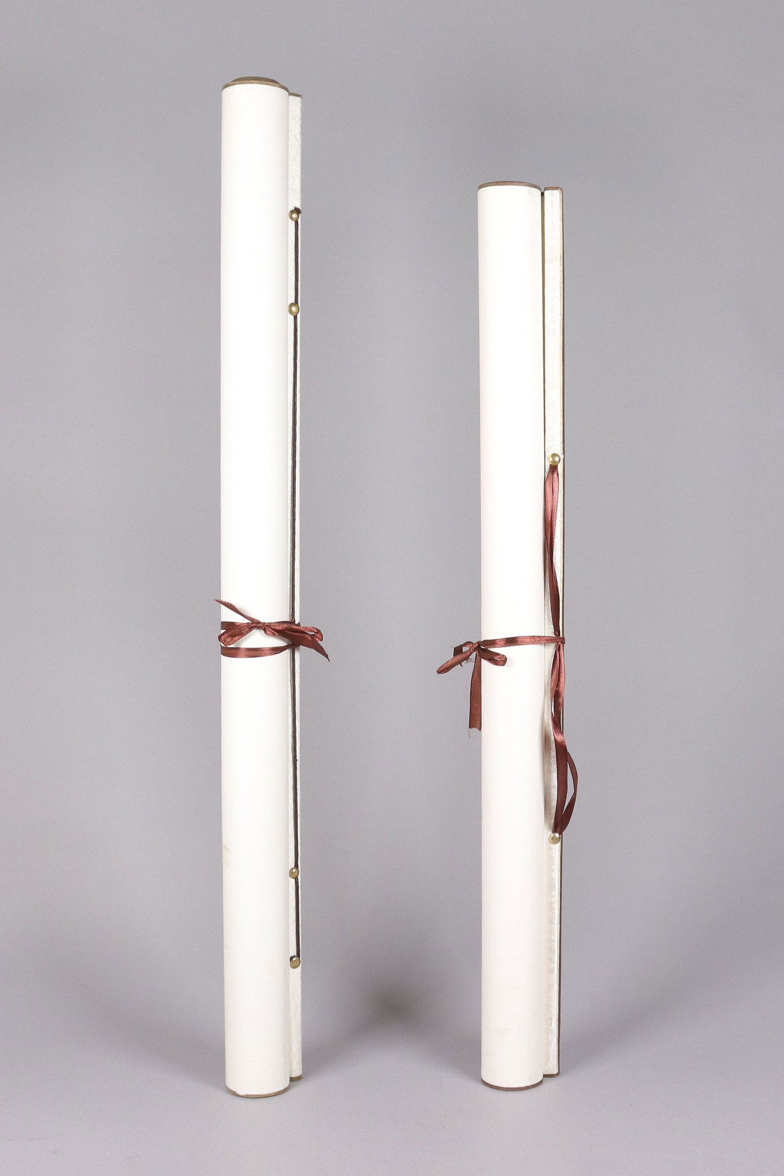 2 Chinese fine art scrolls estate (1 of 7)
