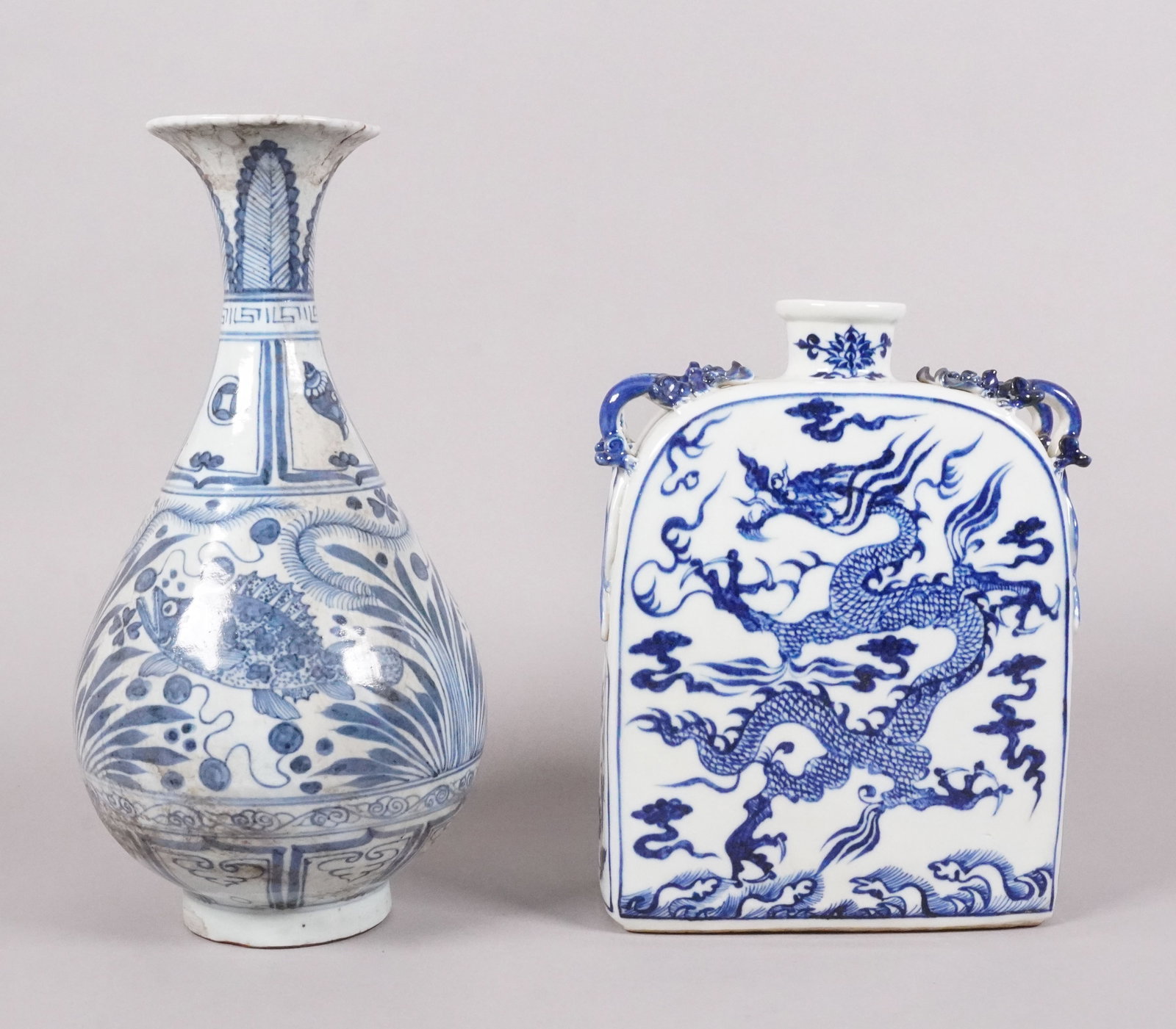 2 Chinese fine b/w vase (1 of 7)