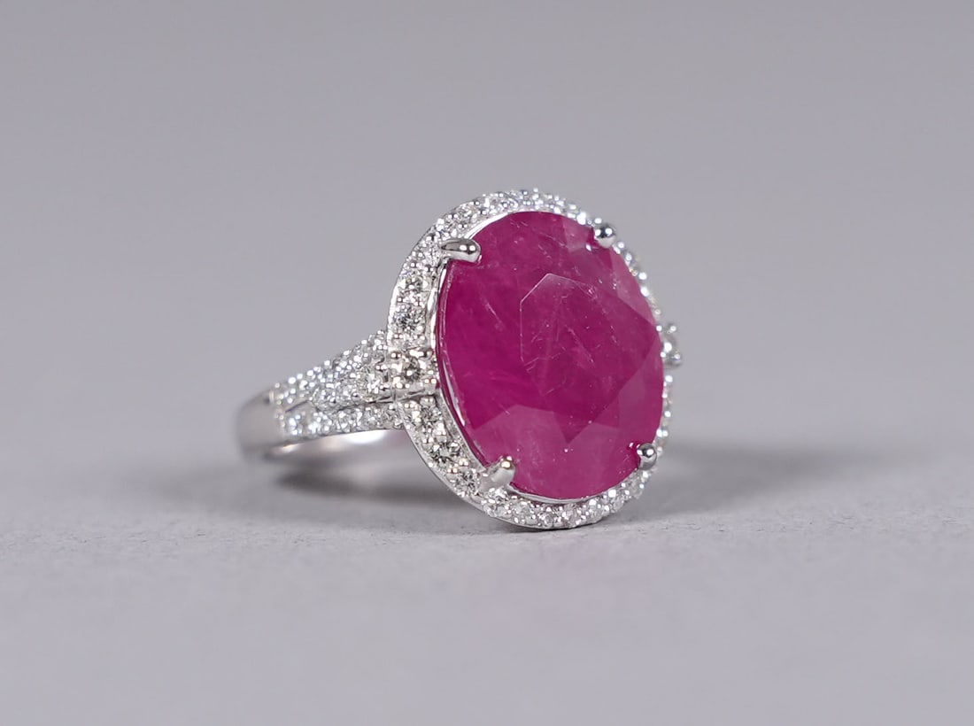 Platinum natural Burma ruby diamond ring size 6.8 (1 of 9)