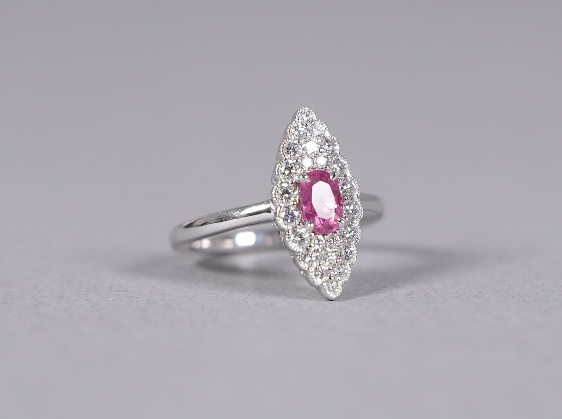 Platnium natural oval sapphire diamond ring: Platinum natural oval sapphire diamond ring. Total 0.88 carats natural sapphire and total 0.55 carats natural diamonds. Appraisal repot $14,118.